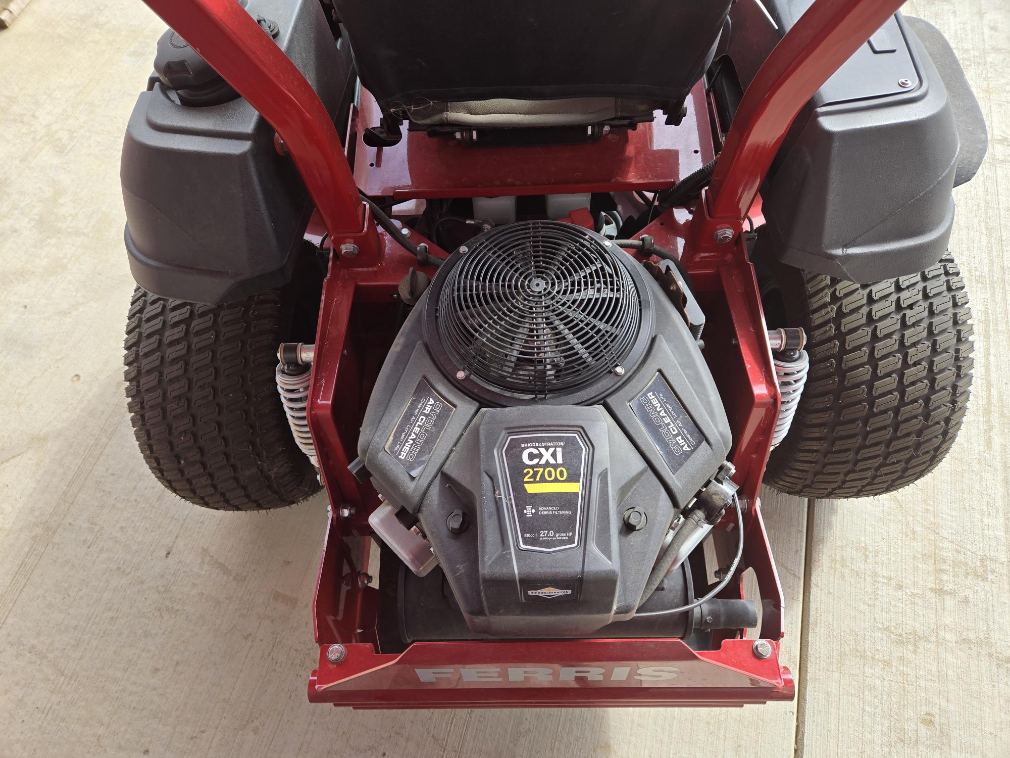 2023 Ferris IS700 Mower/Zero Turn