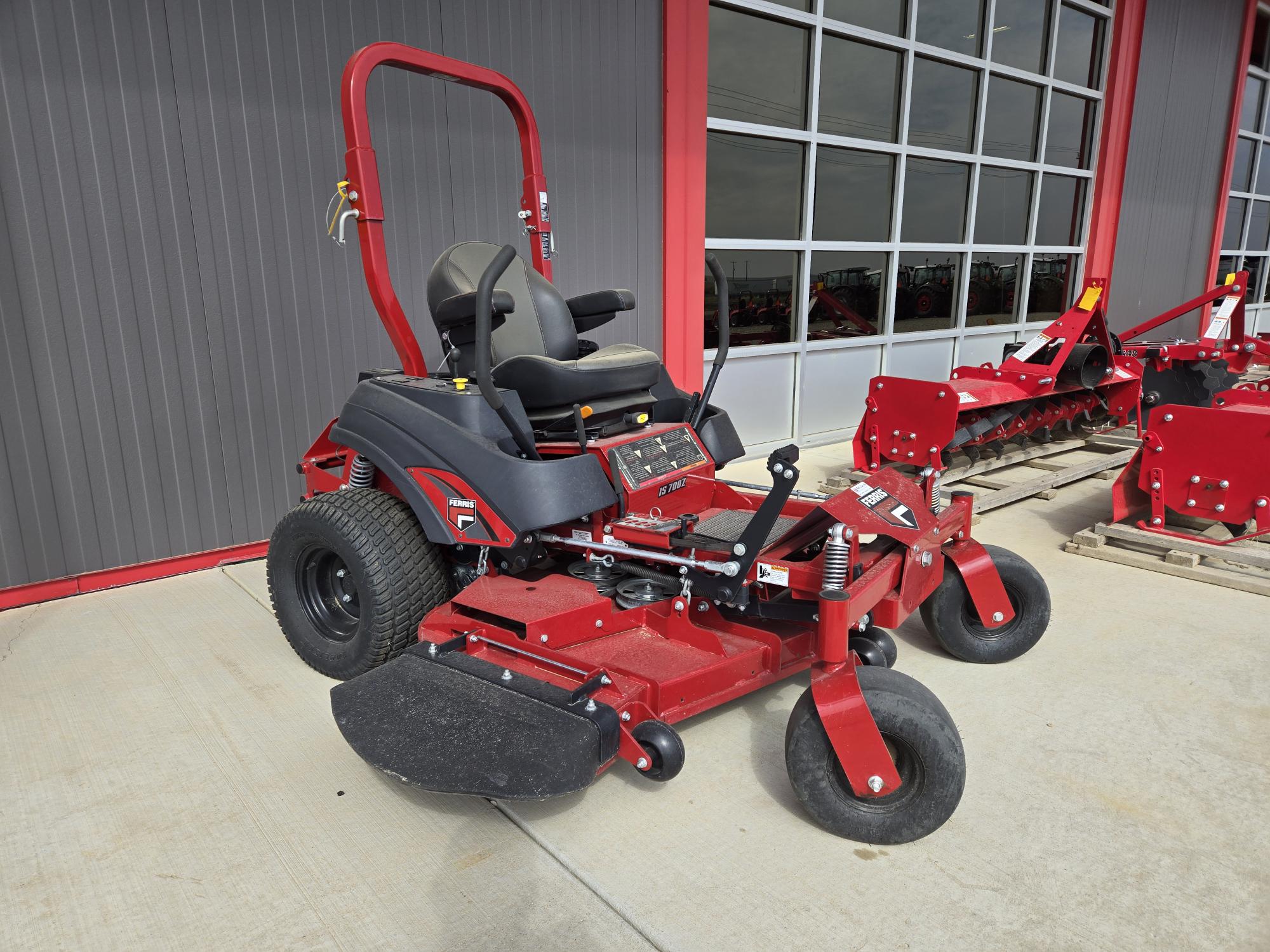 2023 Ferris IS700 Mower/Zero Turn