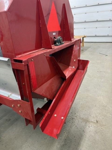 2025 Farm King 482 Grain Cleaner