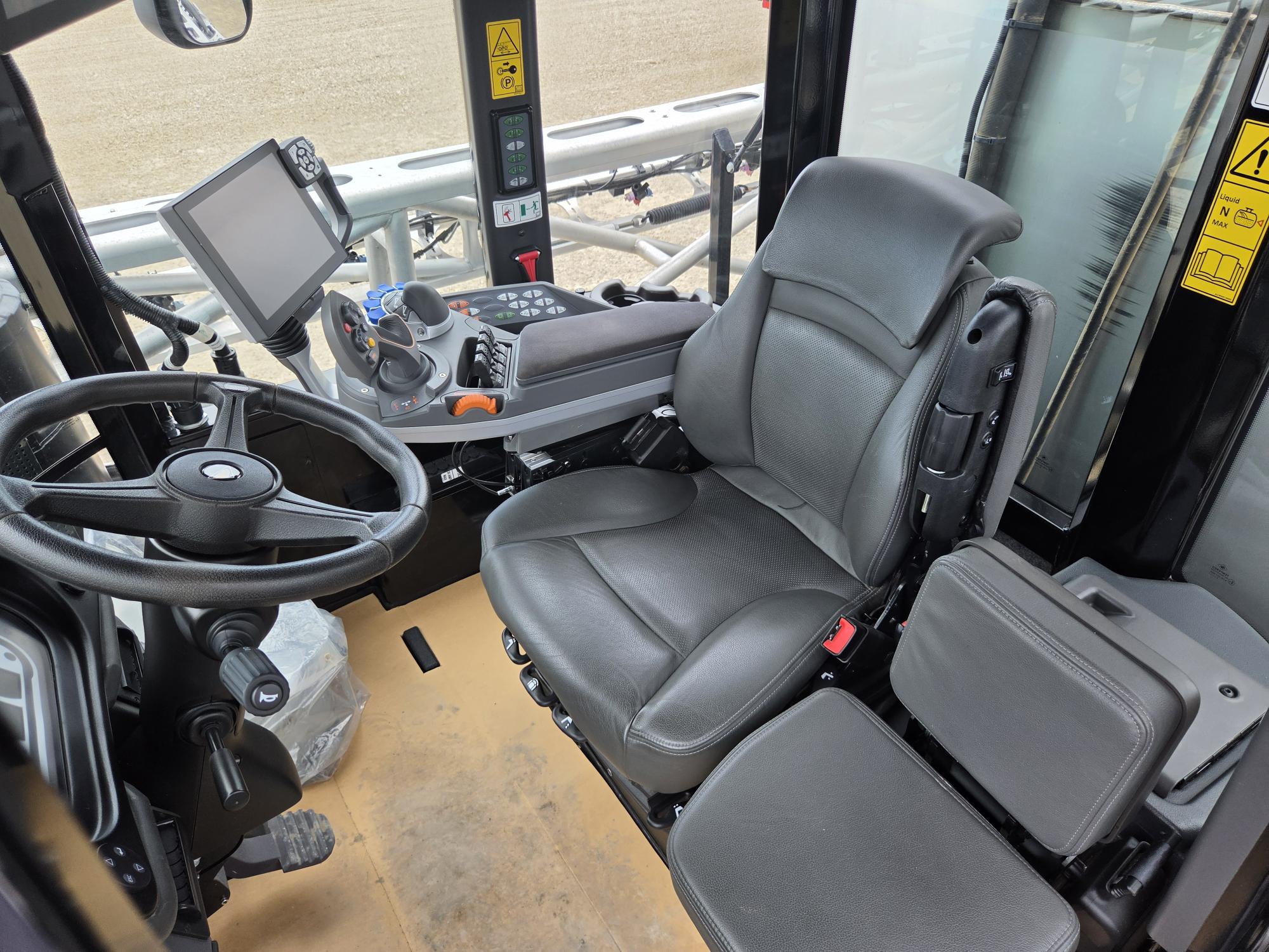 2022 RoGator RG1300C Sprayer/High Clearance