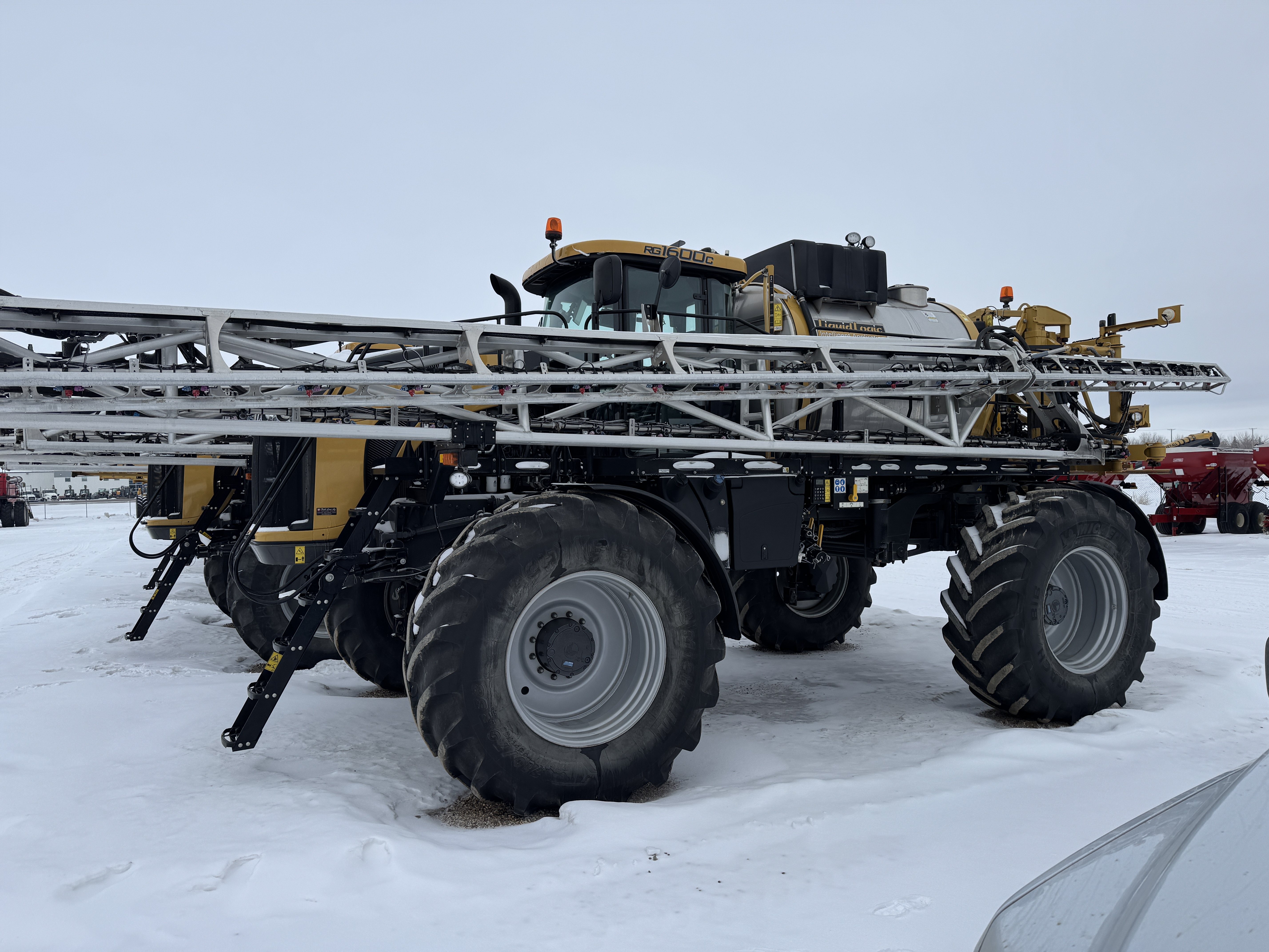 2022 RoGator RG1300C Sprayer/High Clearance