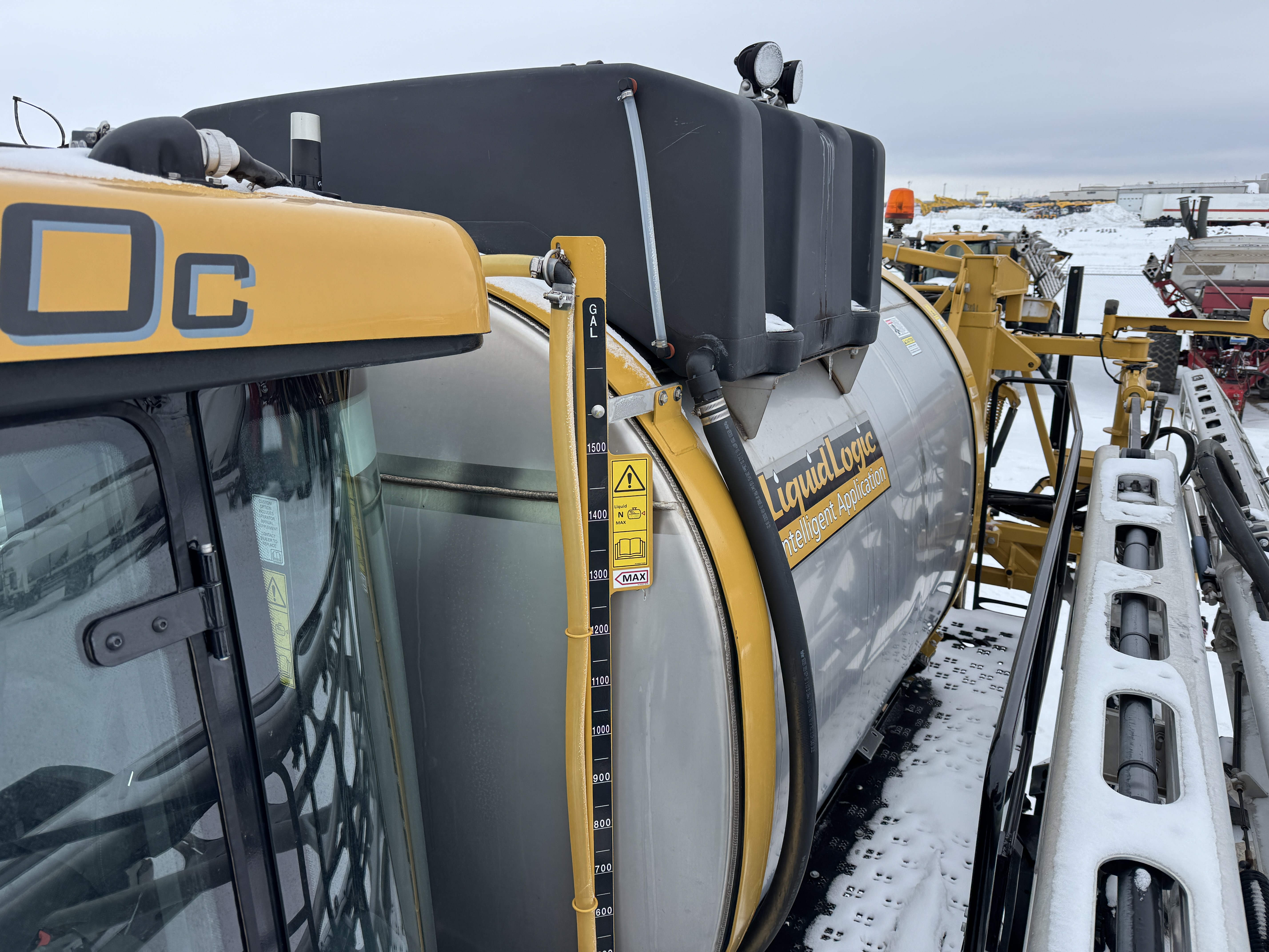 2022 RoGator RG1300C Sprayer/High Clearance