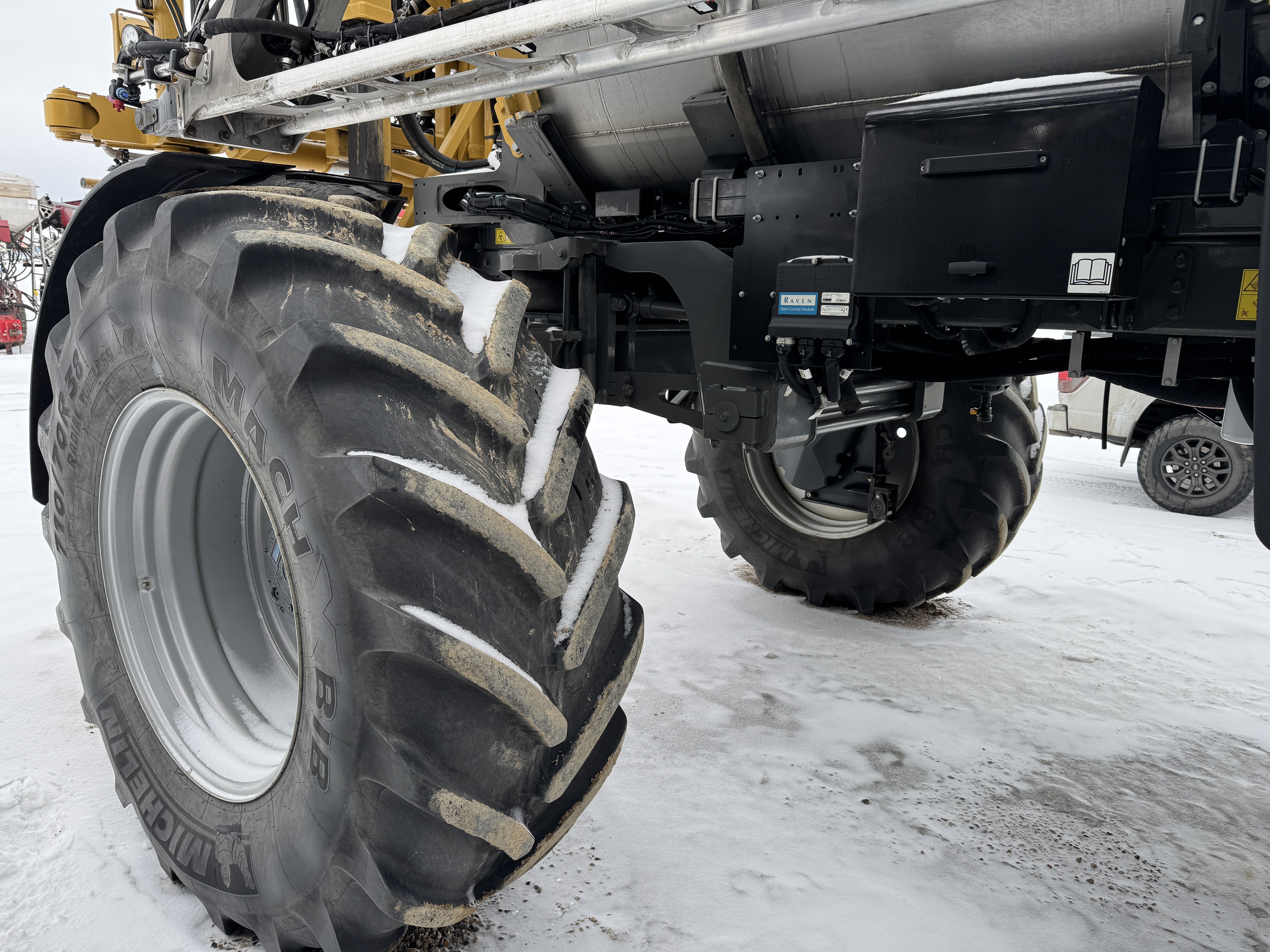 2022 RoGator RG1300C Sprayer/High Clearance