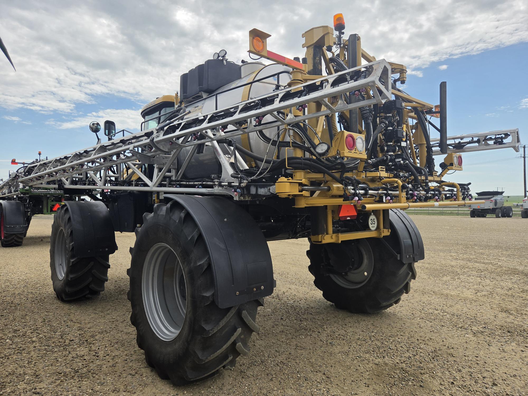2022 RoGator RG1300C Sprayer/High Clearance