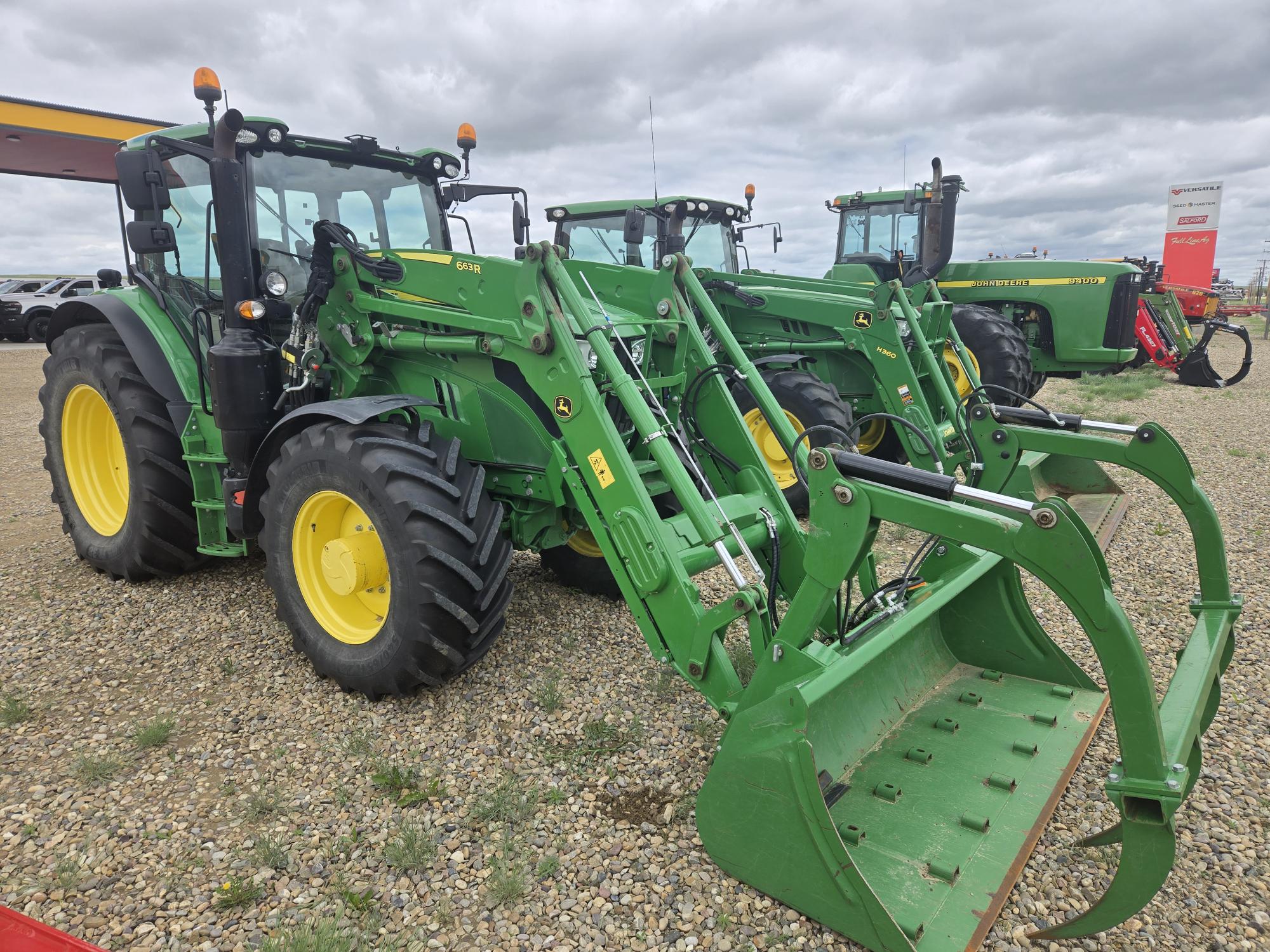 2020 John Deere 6145R Tractor