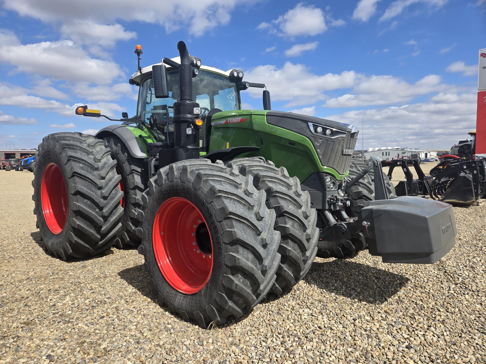 2025 Fendt 1050 Gen3 Tractor