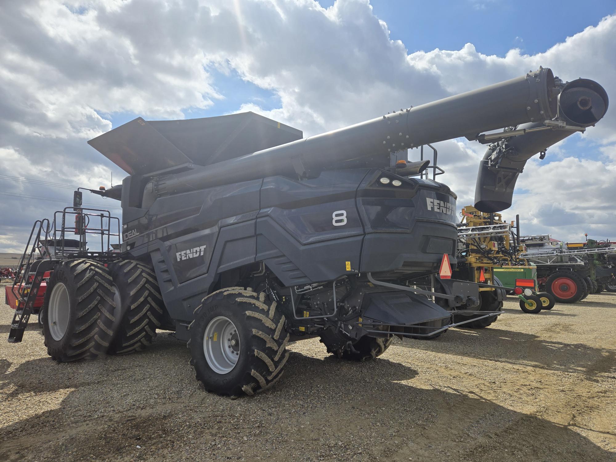 2024 Fendt FTC8 Combine
