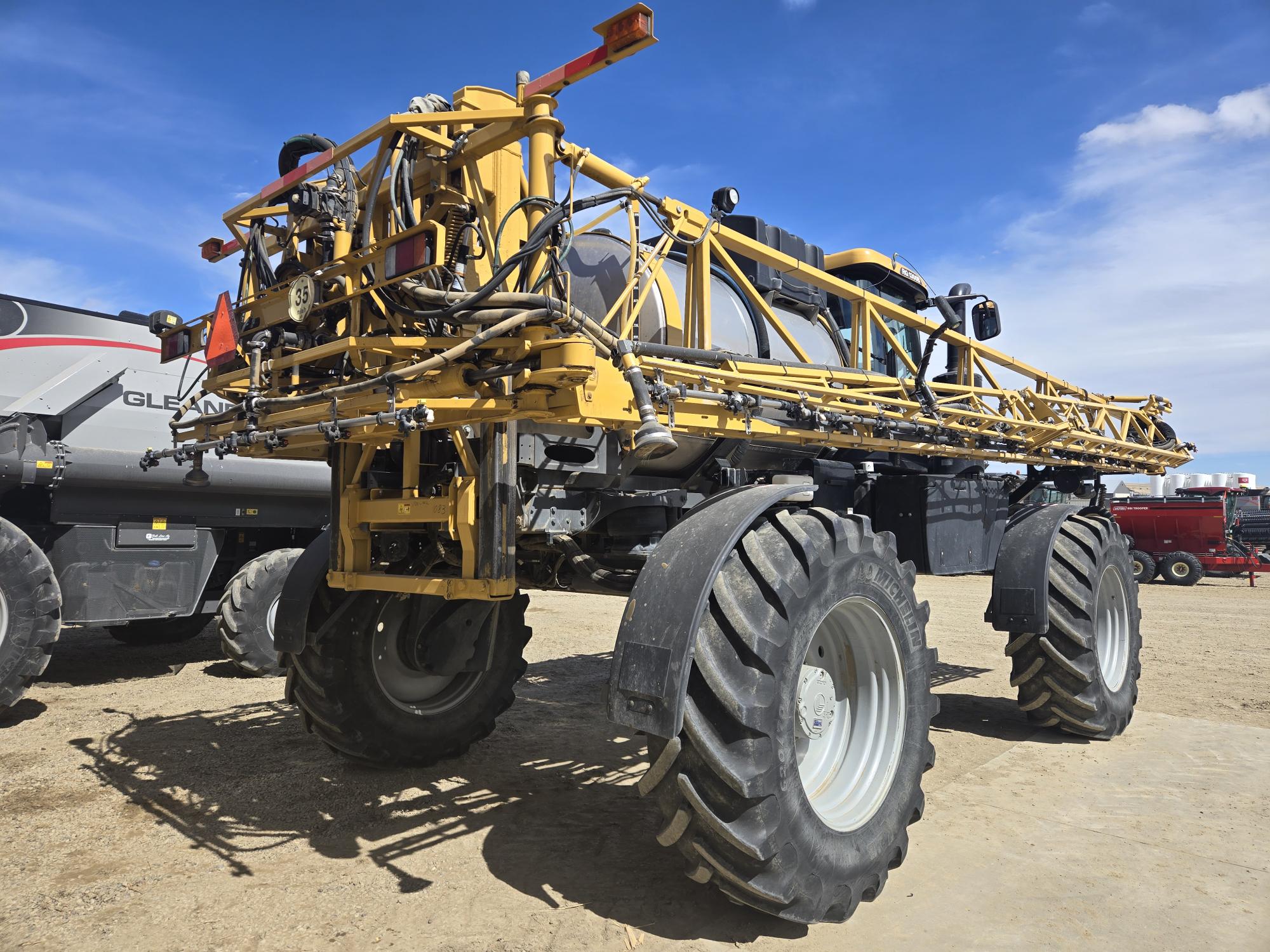 2015 RoGator RG1300B Sprayer/High Clearance
