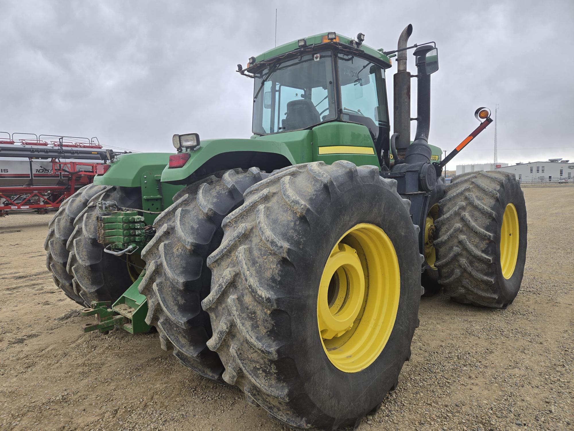 2000 John Deere 9400 Tractor