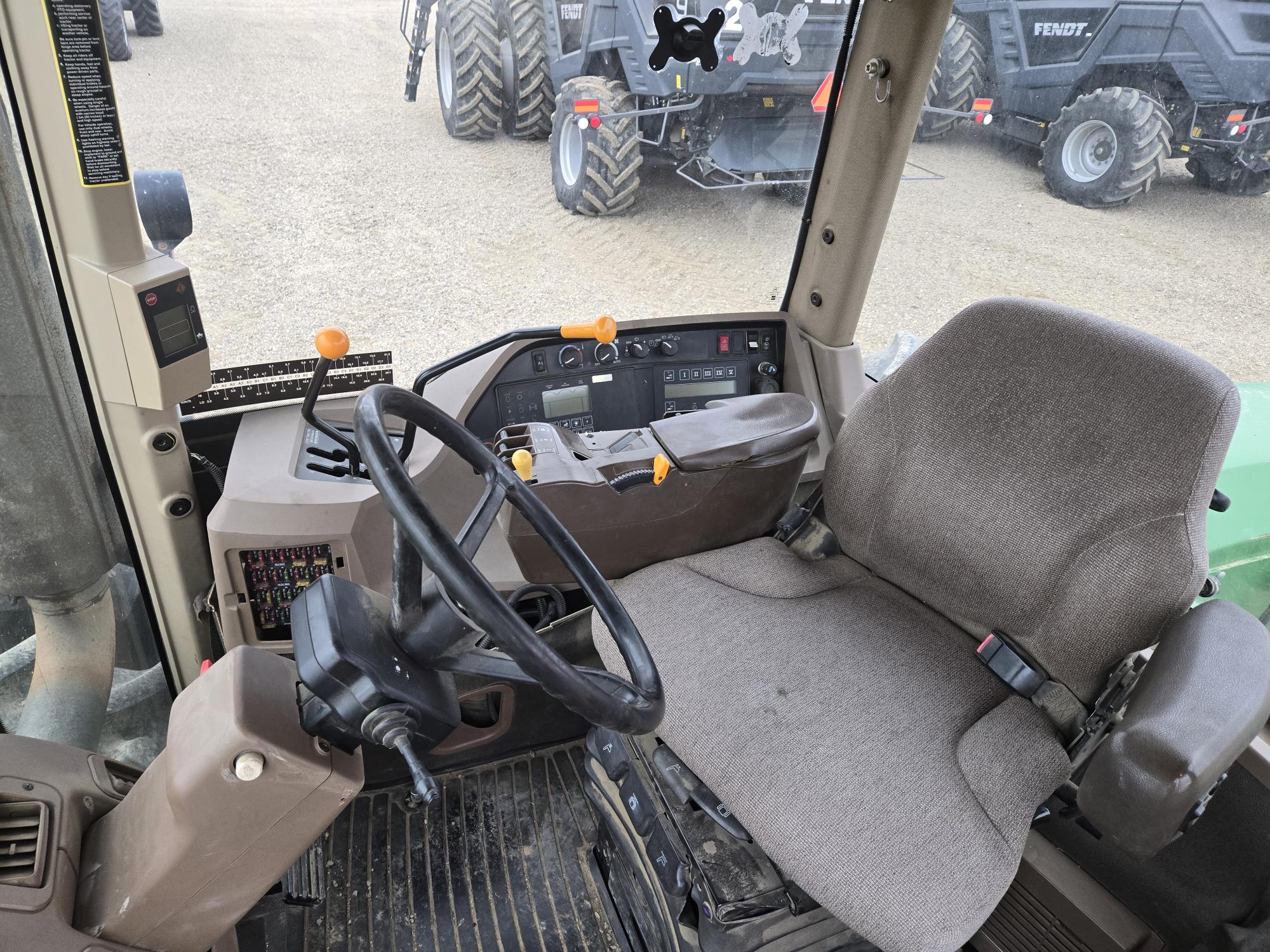 2000 John Deere 9400 Tractor