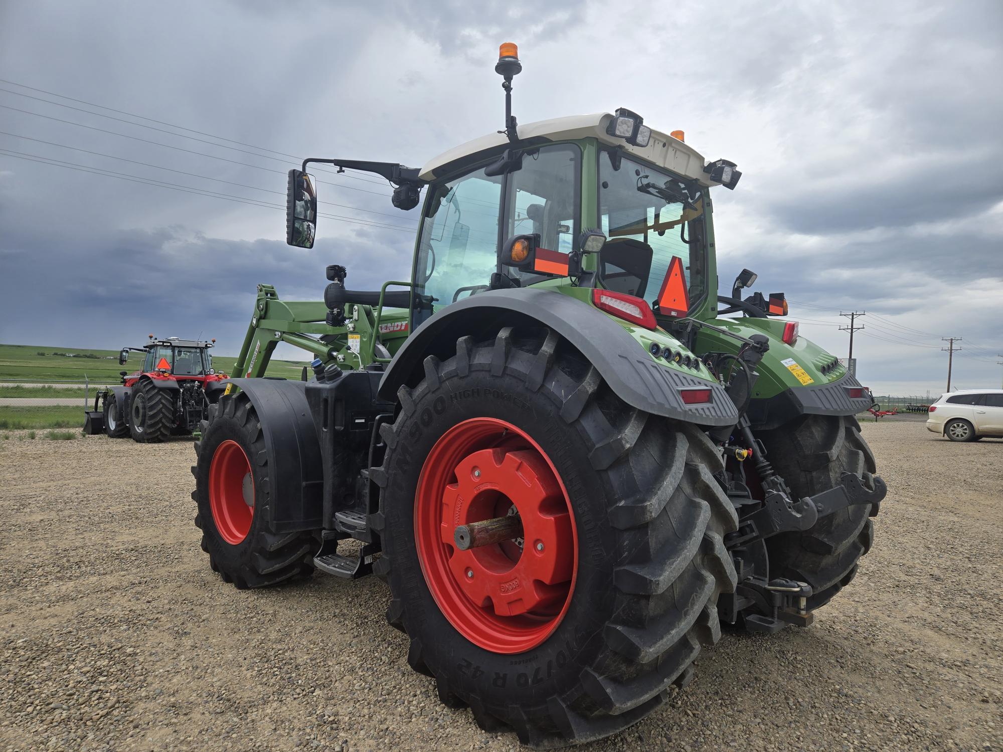 2025 Fendt 724 Gen7 Tractor