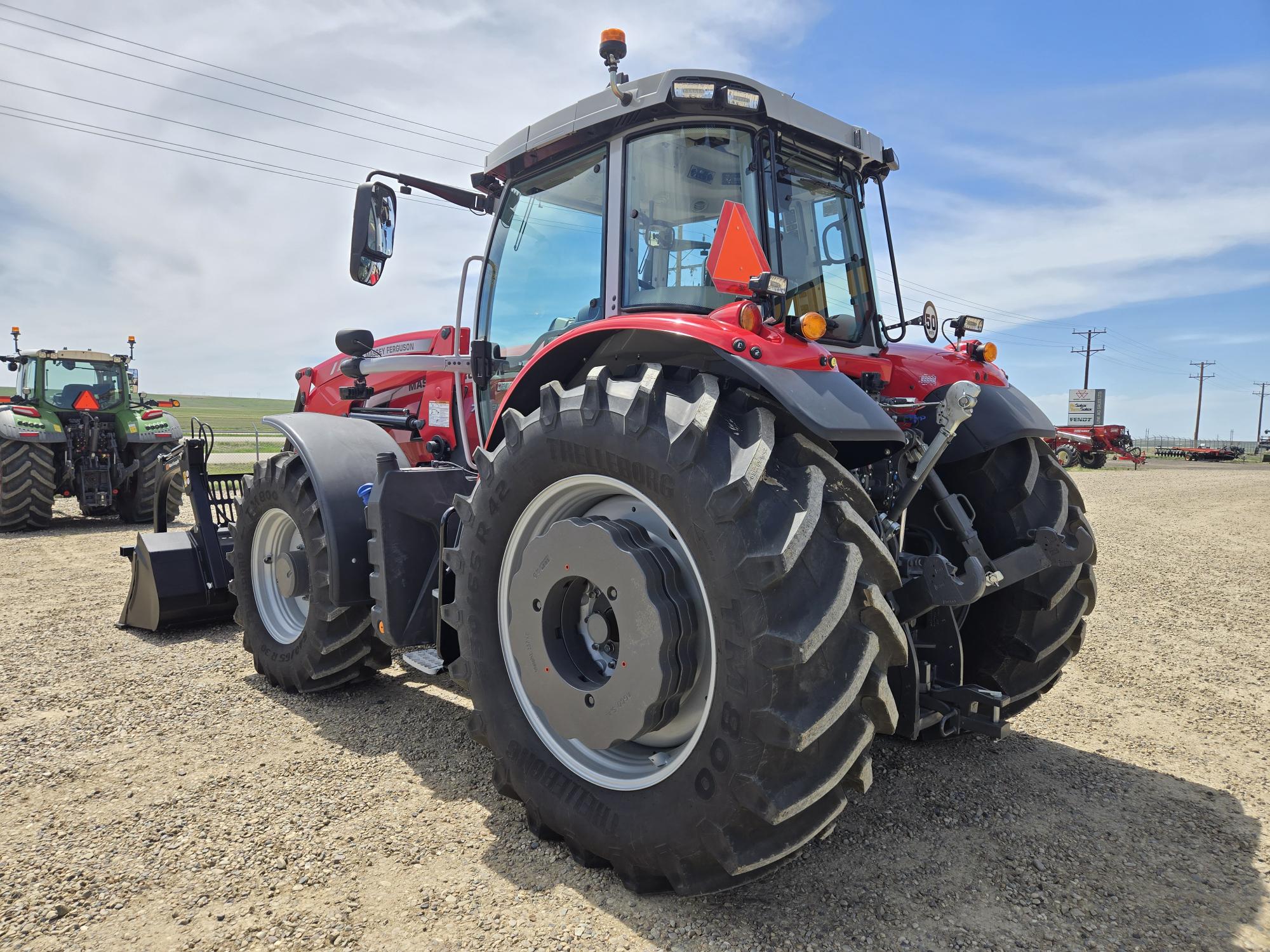 2024 Massey Ferguson 7S.190 Deluxe Tractor