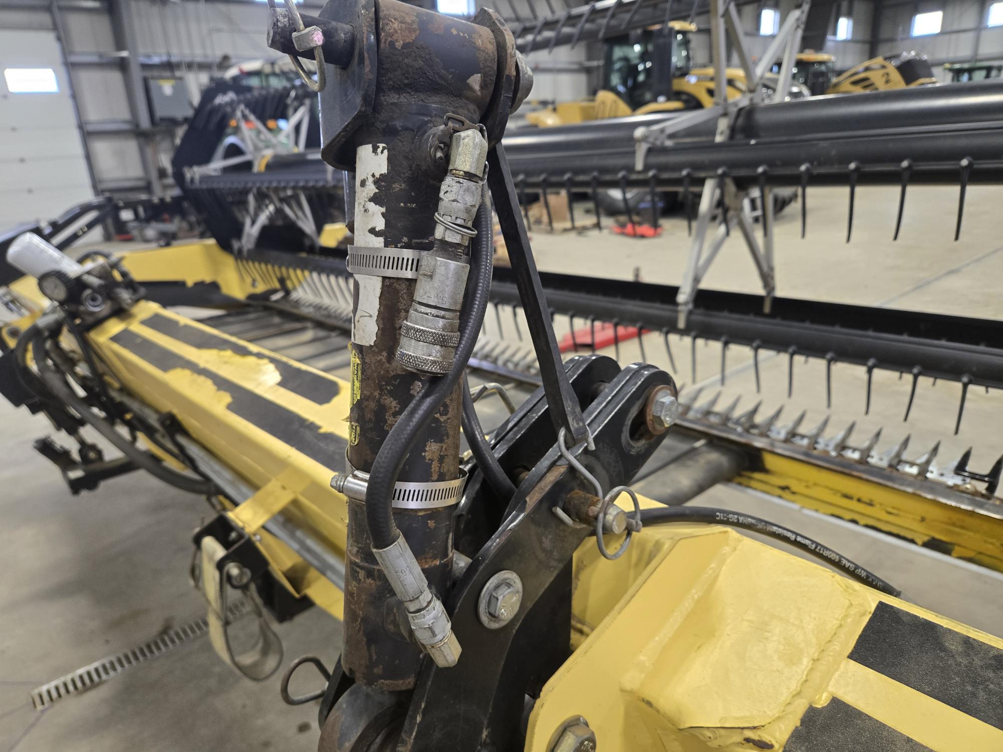 2010 John Deere R450 Windrower