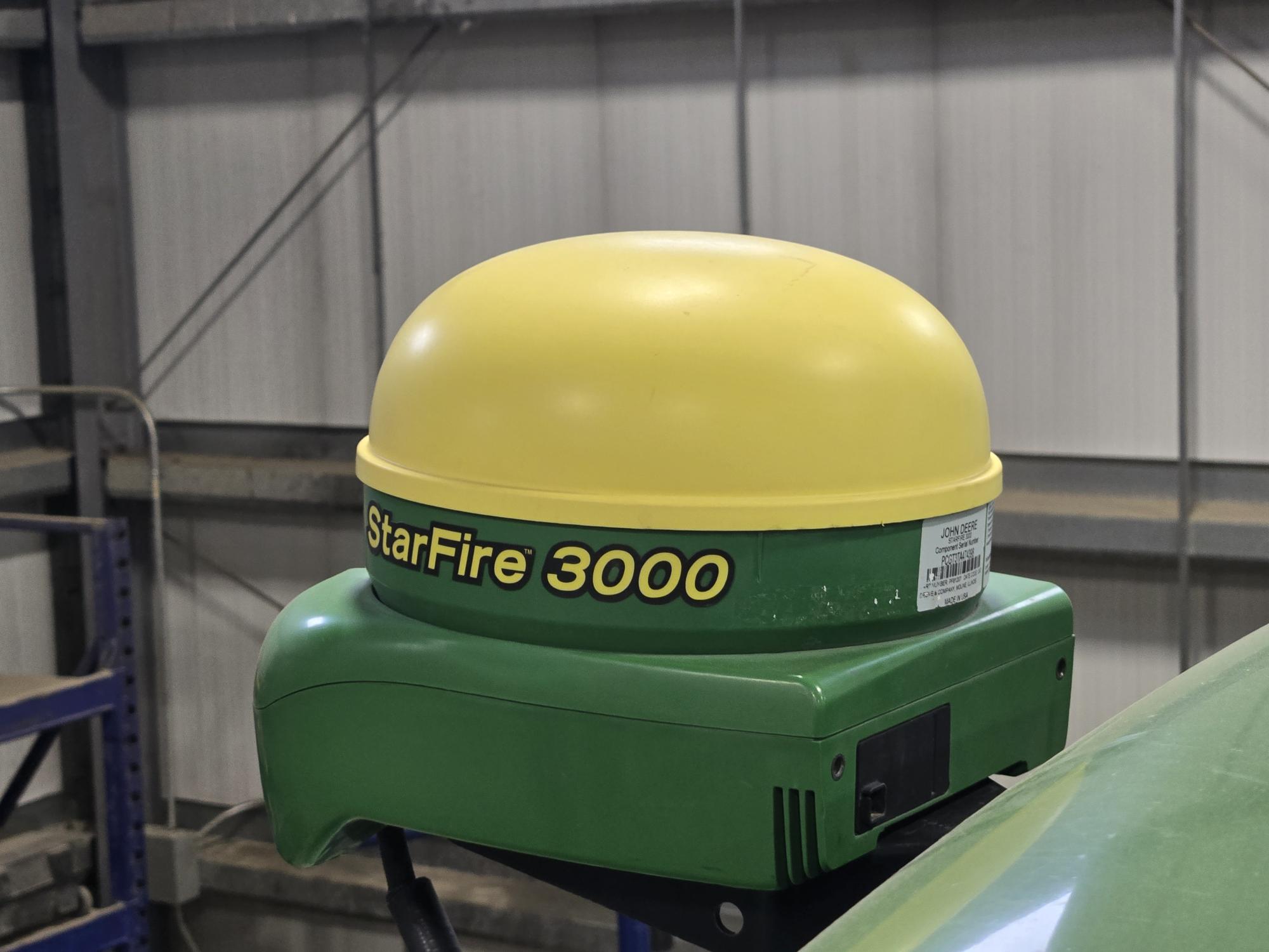 2010 John Deere R450 Windrower