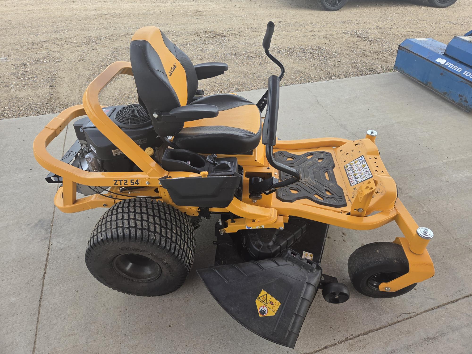 2021 Cub Cadet ZT2 54 Mower/Zero Turn