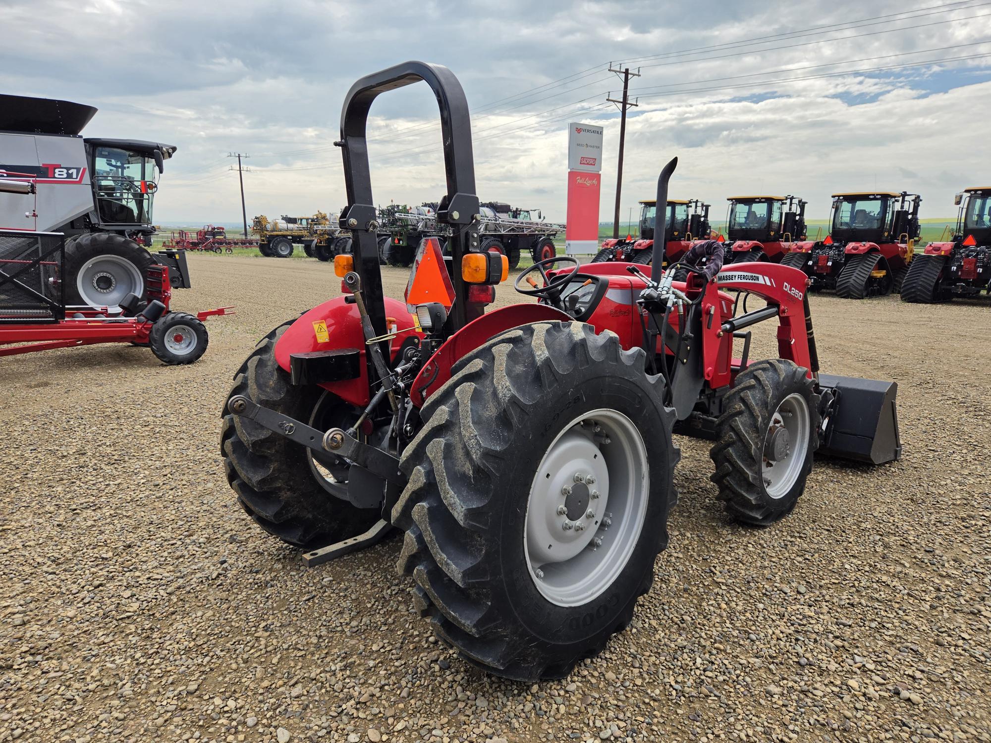 2013 Massey Ferguson 2635 Tractor