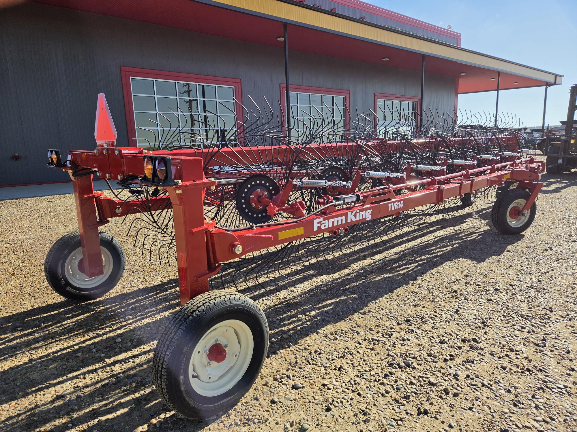 2026 Farm King TVR14 Rake/Hay