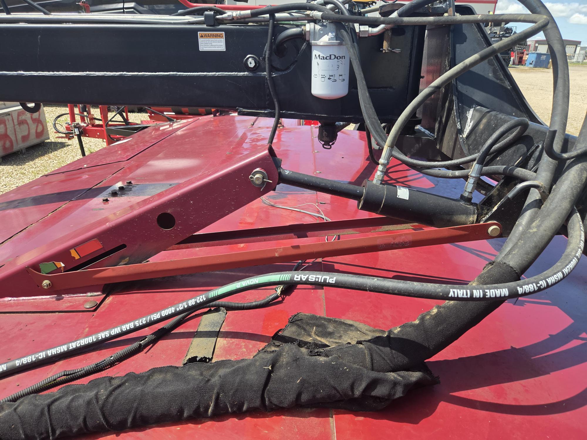 2009 MacDon R80 Mower Conditioner