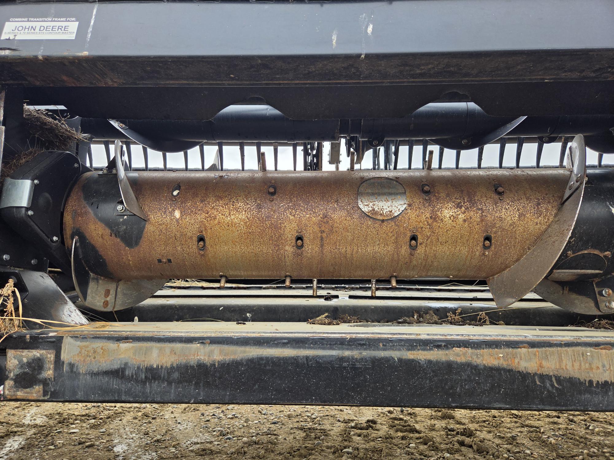 2022 MacDon FD145 Header Combine
