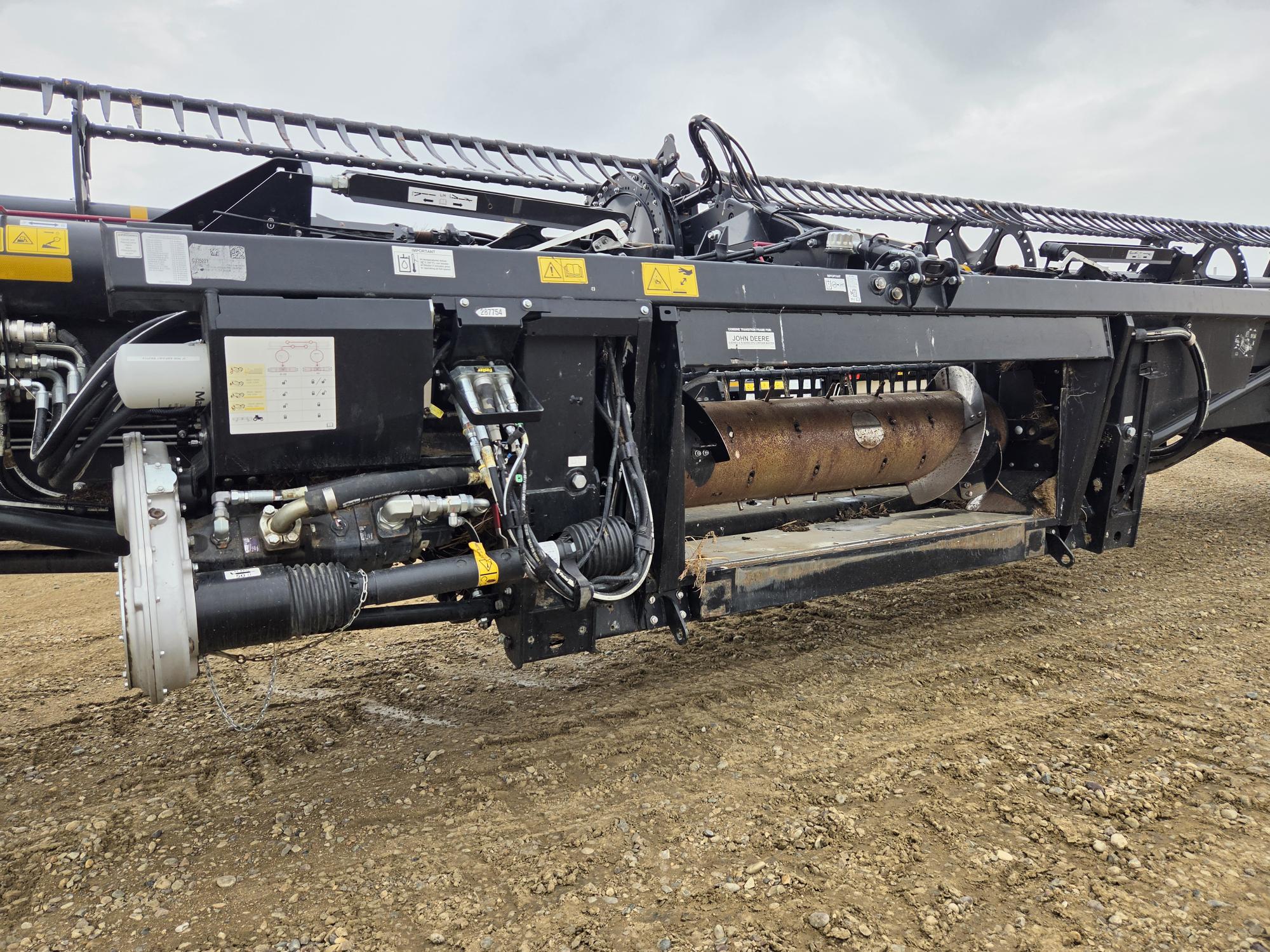 2022 MacDon FD145 Header Combine