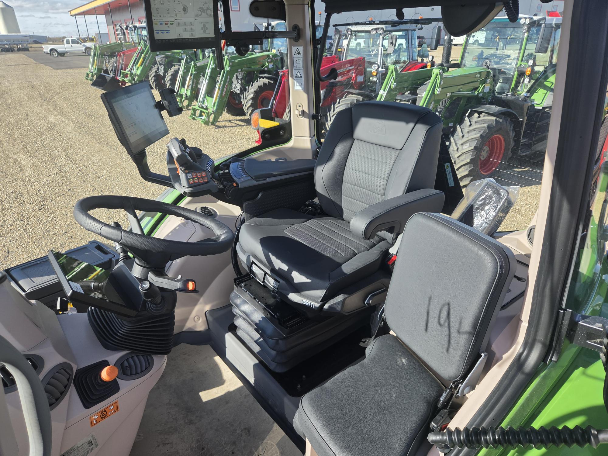 2026 Fendt 728 Gen7.1 Tractor