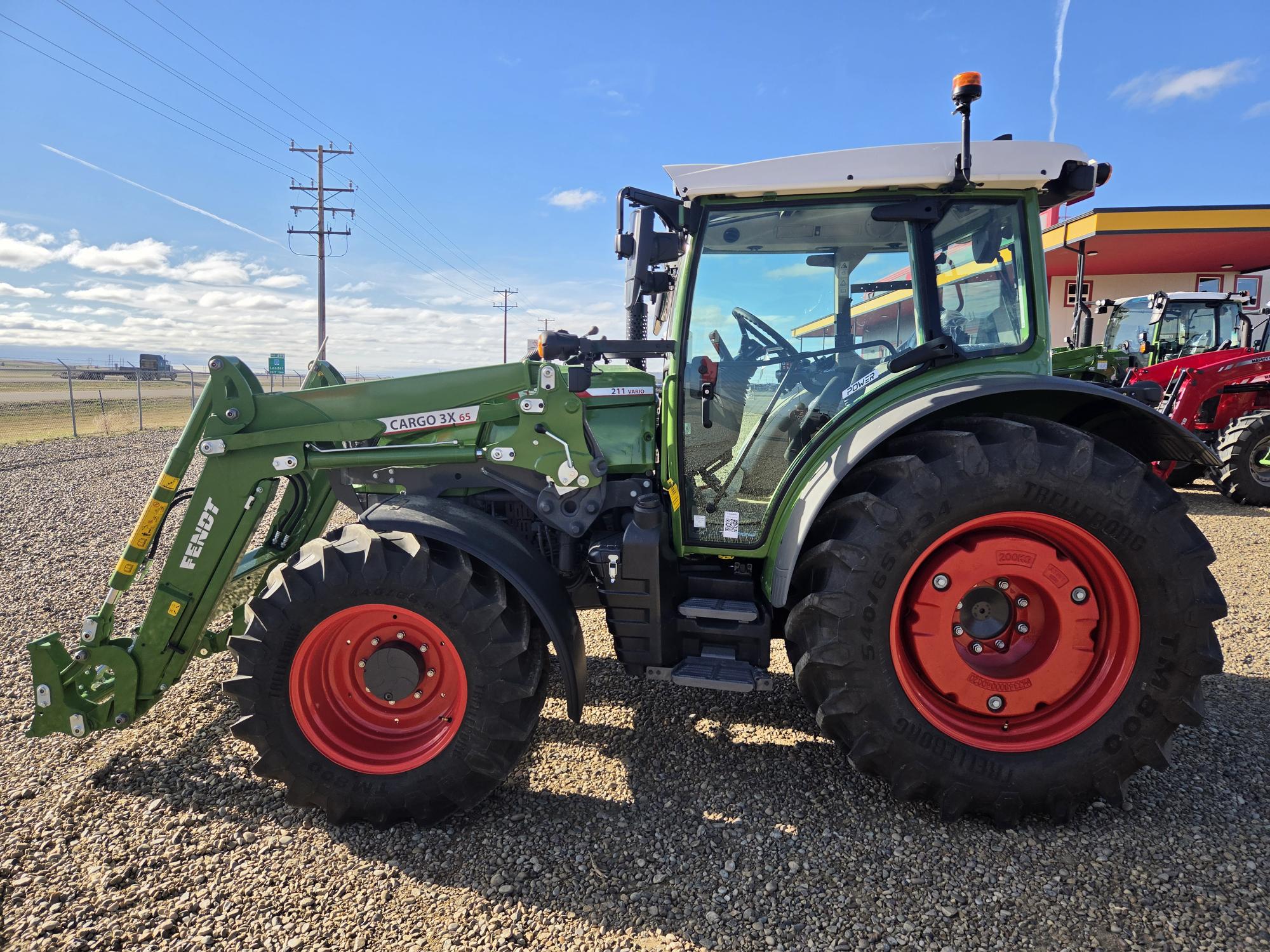 2026 Fendt 211 Gen3 Tractor