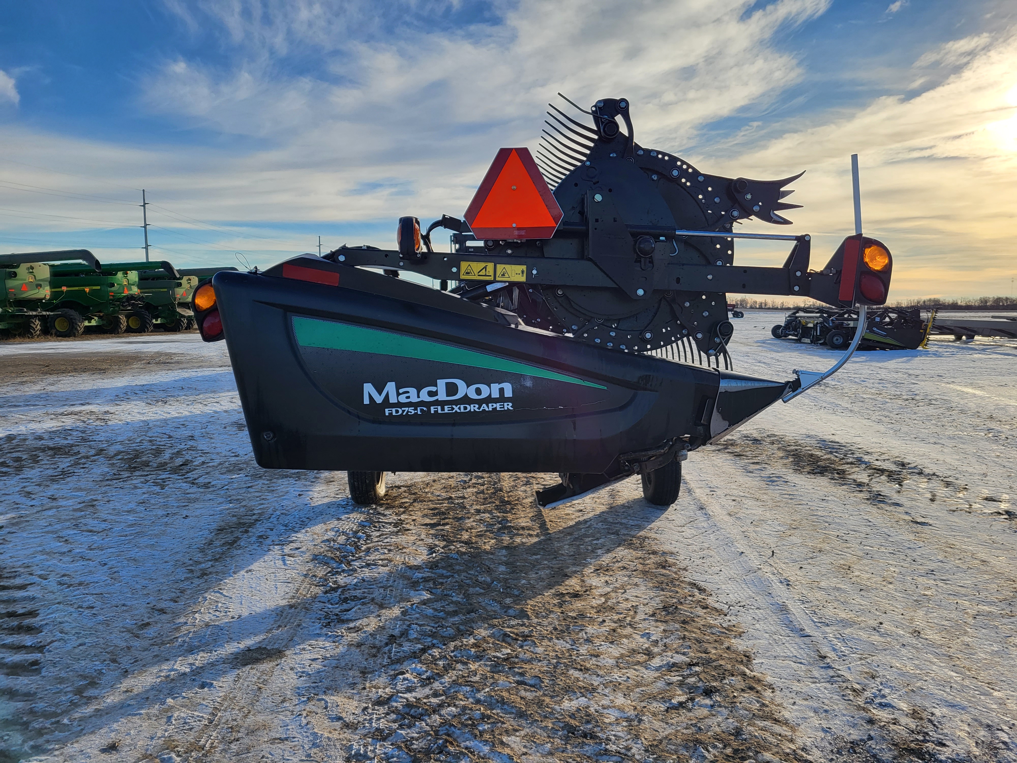 2018 MacDon FD75-40 Header Flex