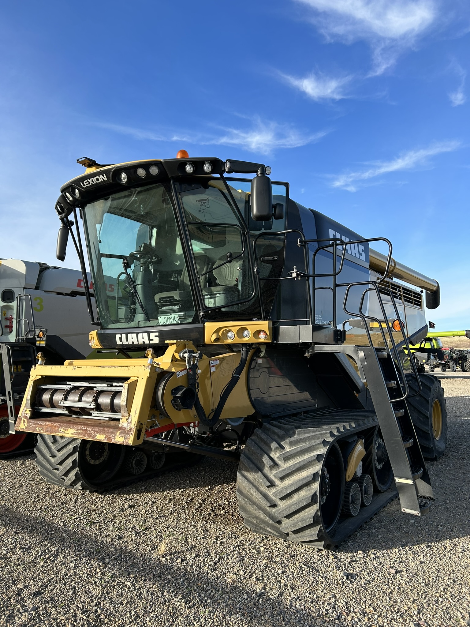 2015 CLAAS 760TT Combine