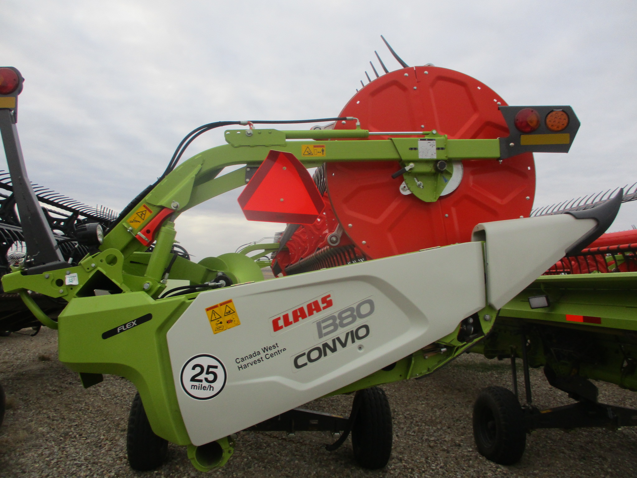 2023 CLAAS Convio 1380 Header Flex