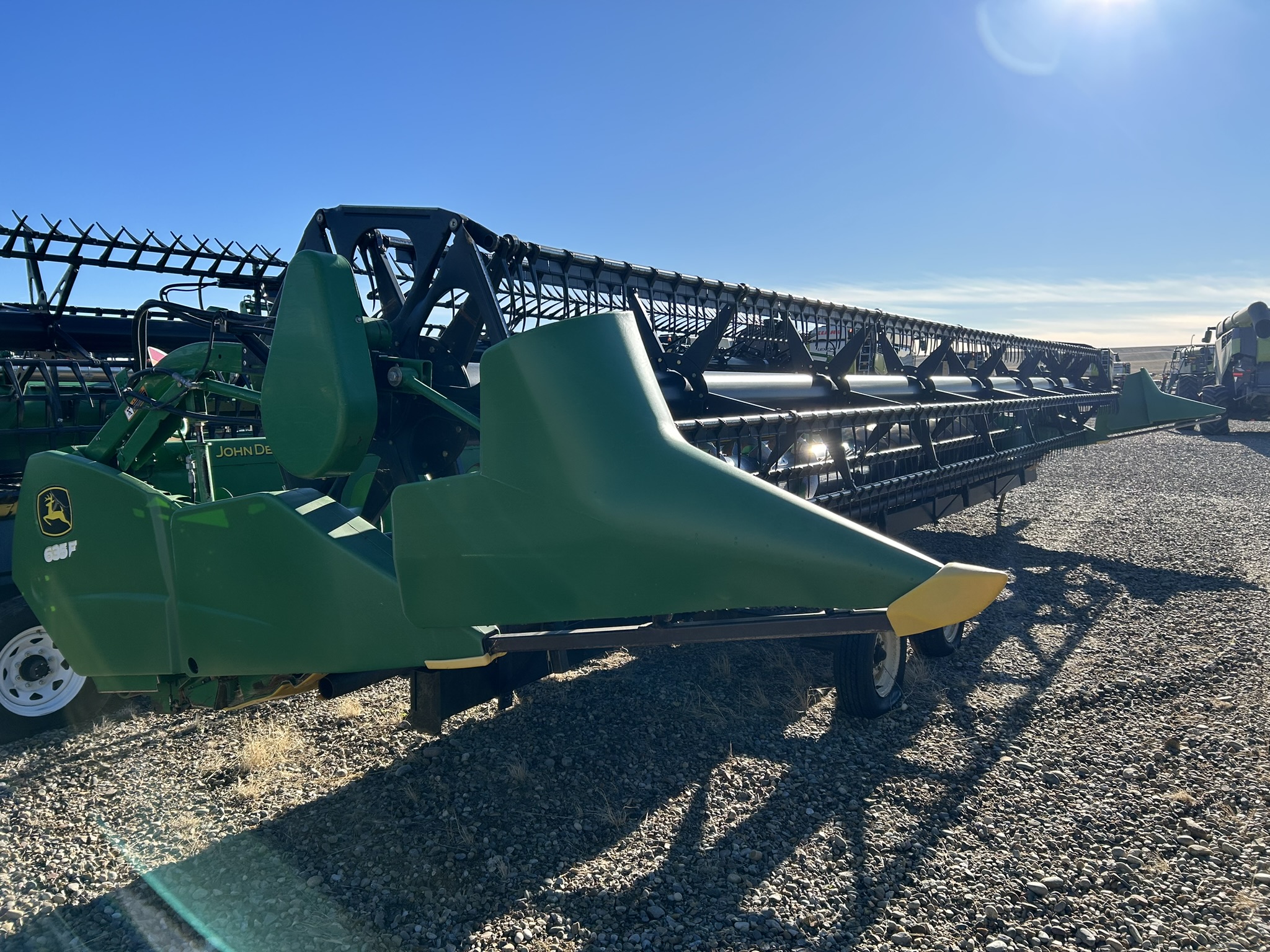 2010 John Deere 635F Header Combine