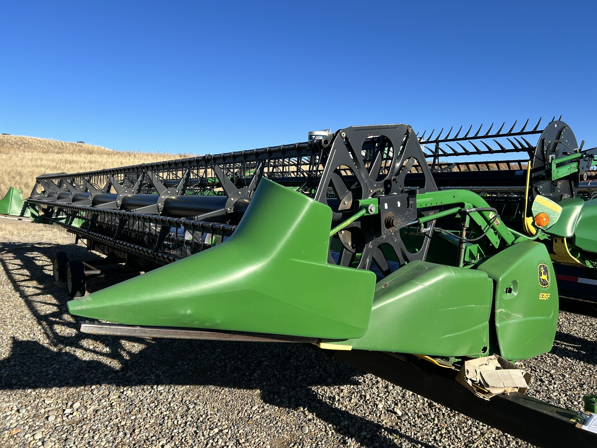 2010 John Deere 635F Header Combine