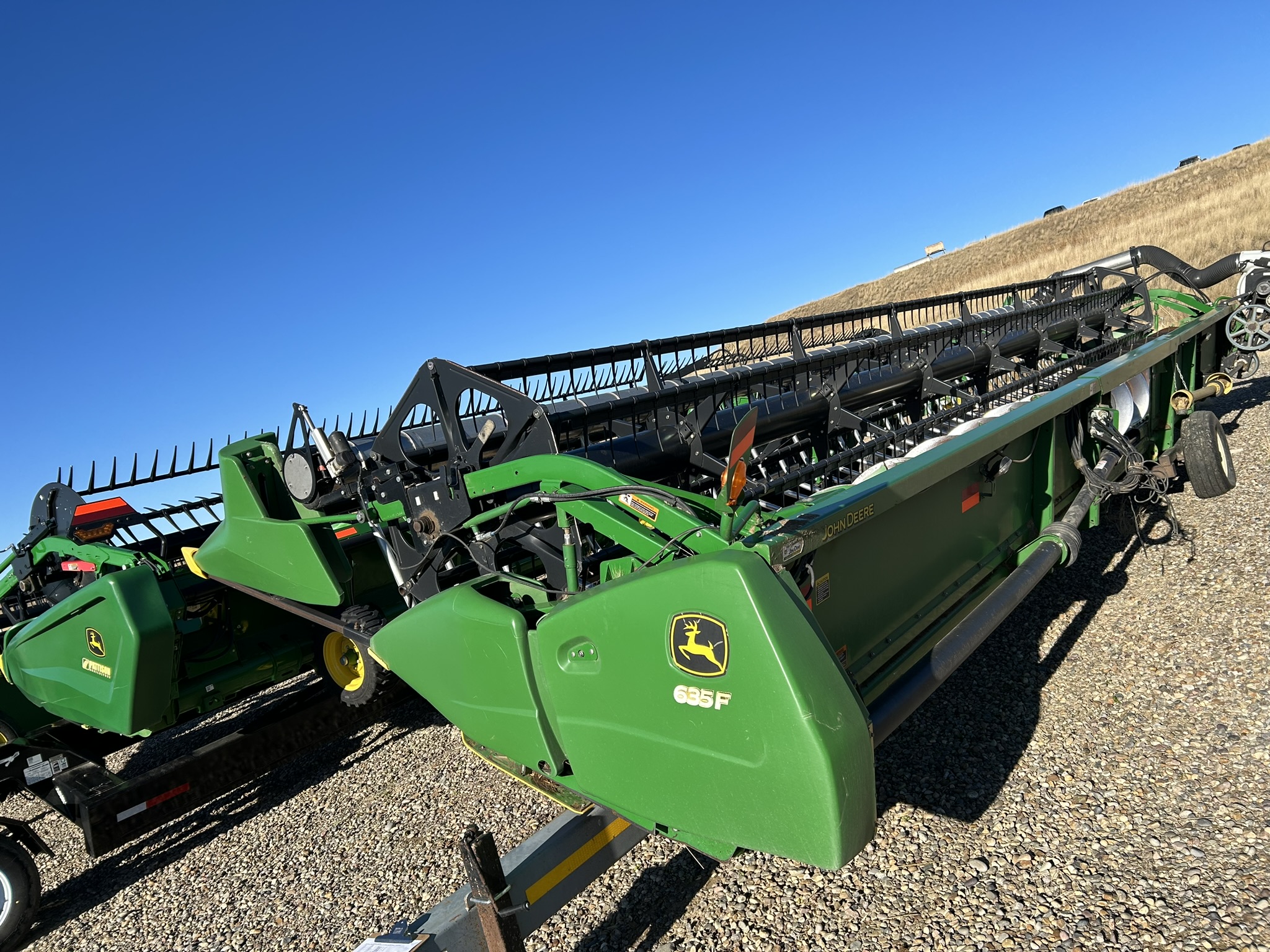 2010 John Deere 635F Header Combine