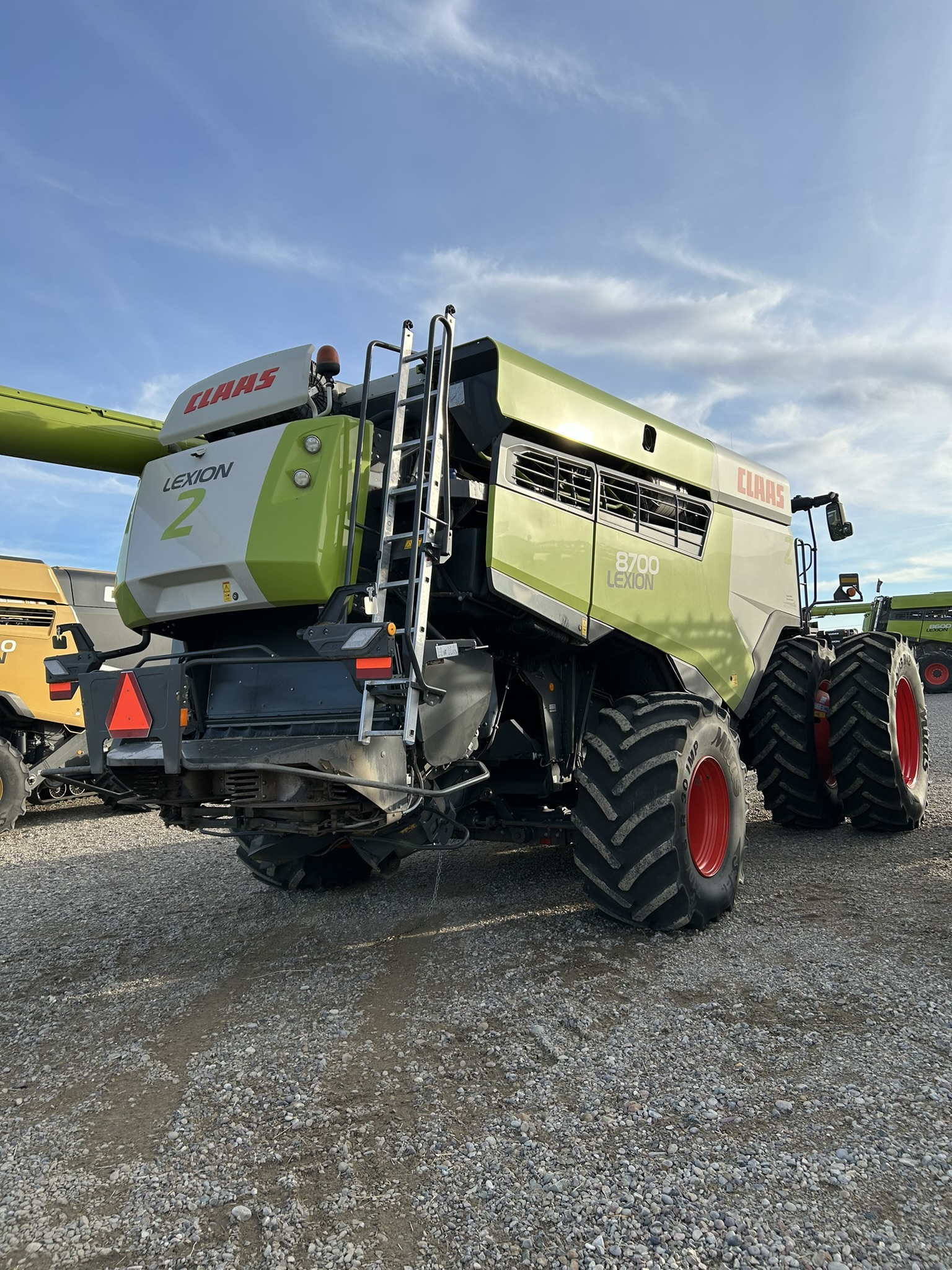 2020 CLAAS 8700 Combine