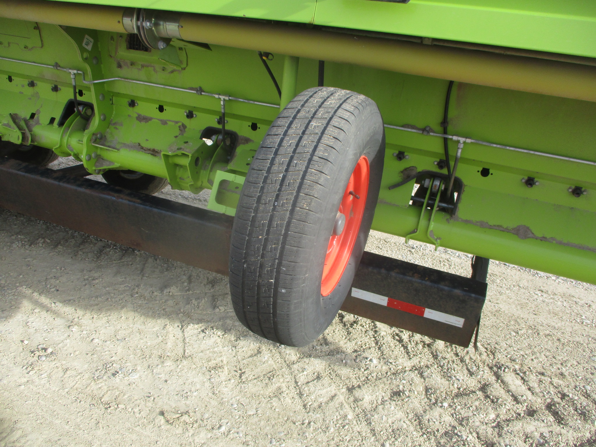 2022 CLAAS Convio 1380 Header Draper Flex