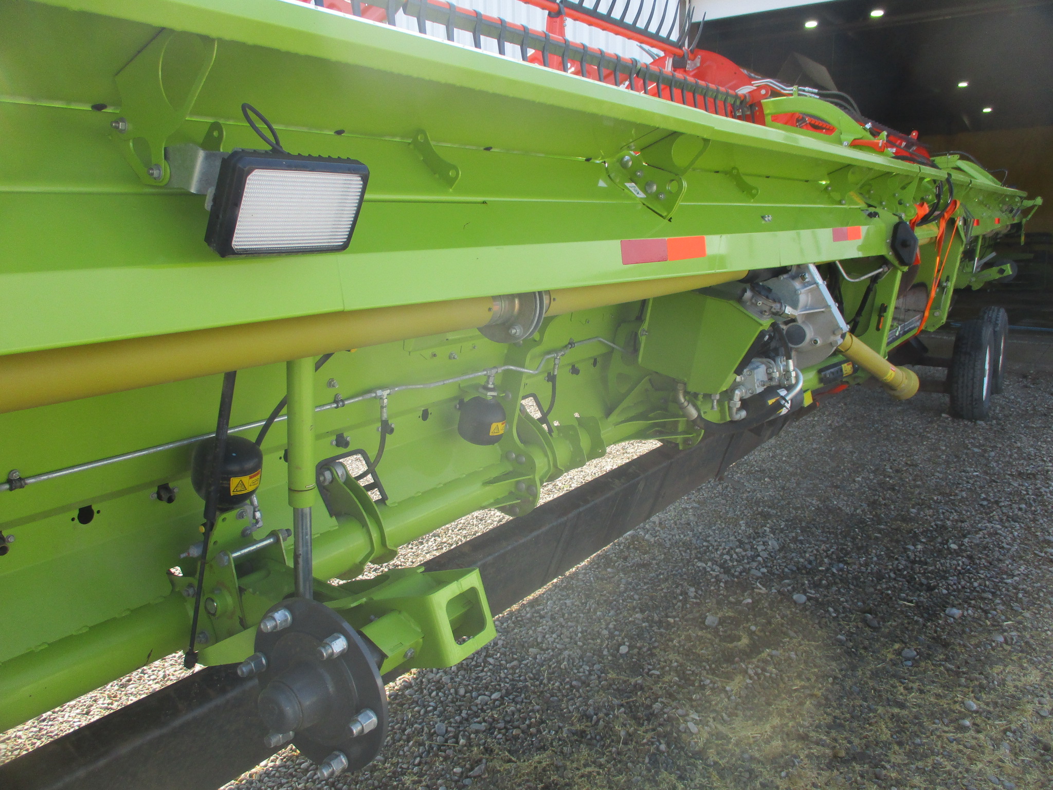 2022 CLAAS Convio 1380 Header Draper Flex
