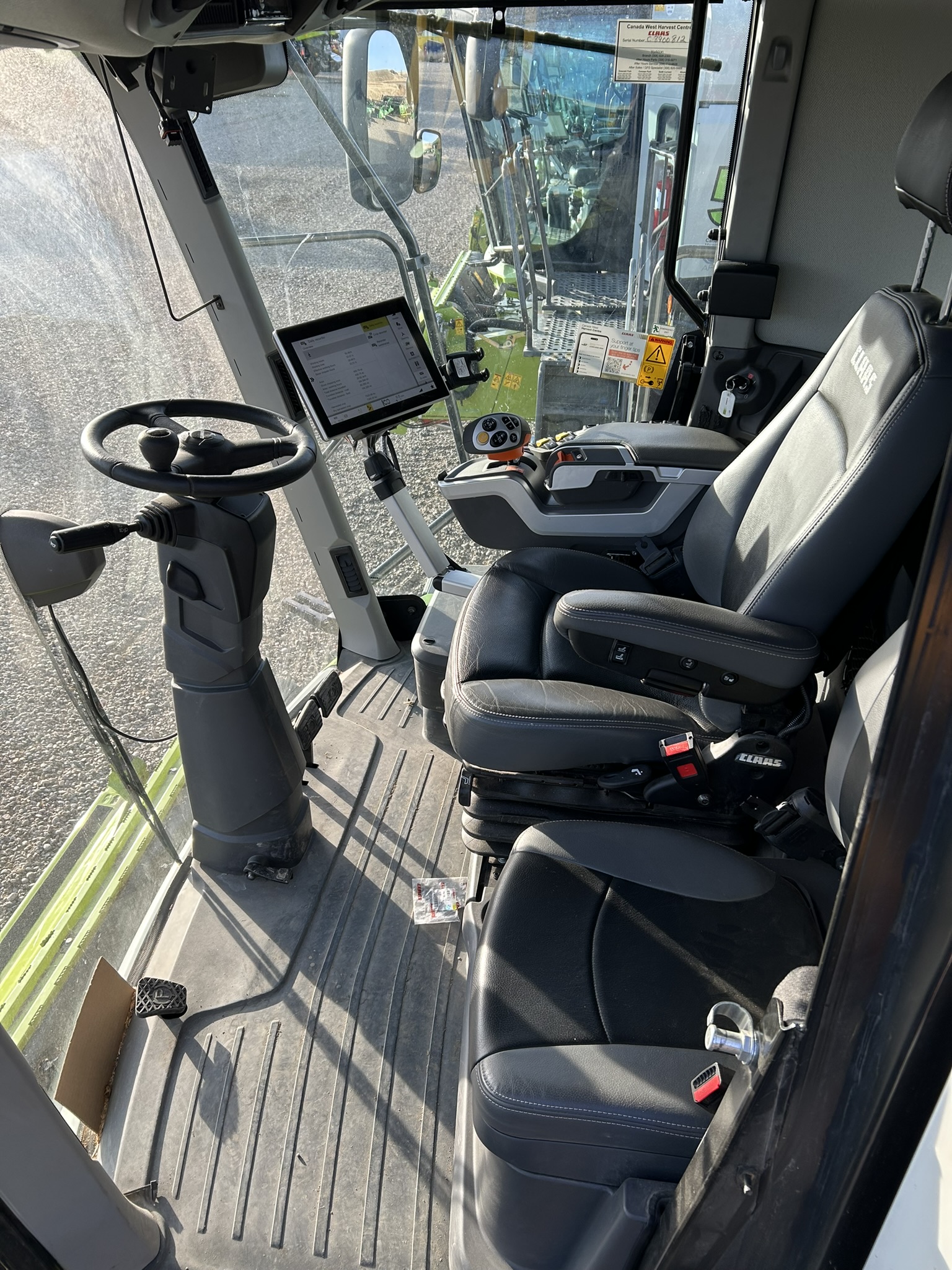 2022 CLAAS 8700 Combine
