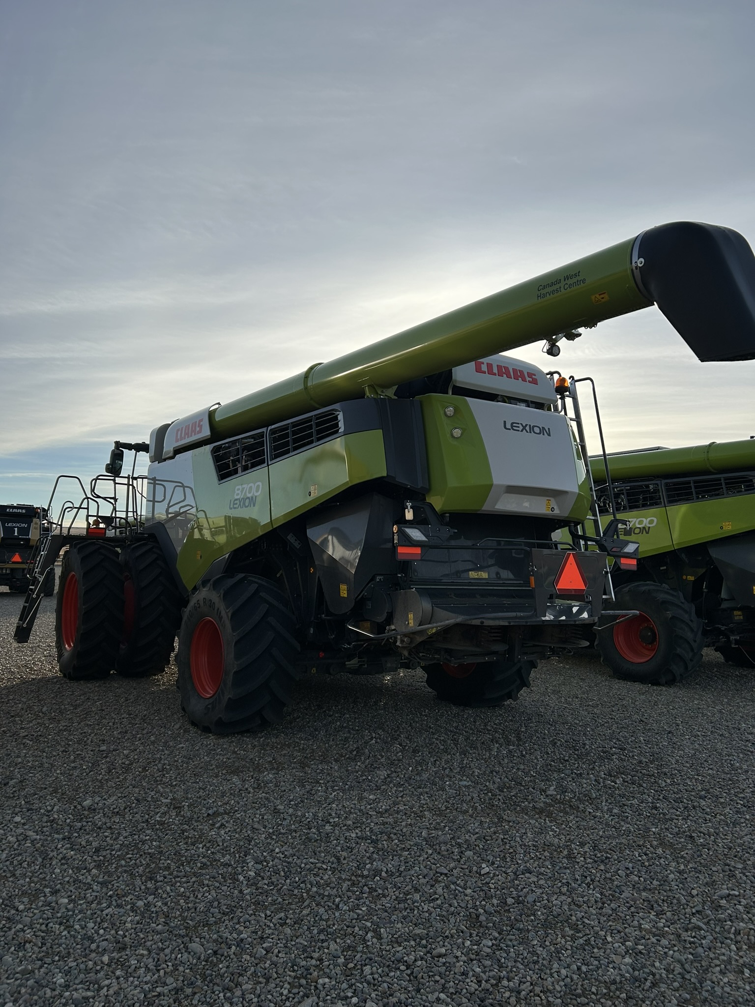 2022 CLAAS 8700 Combine