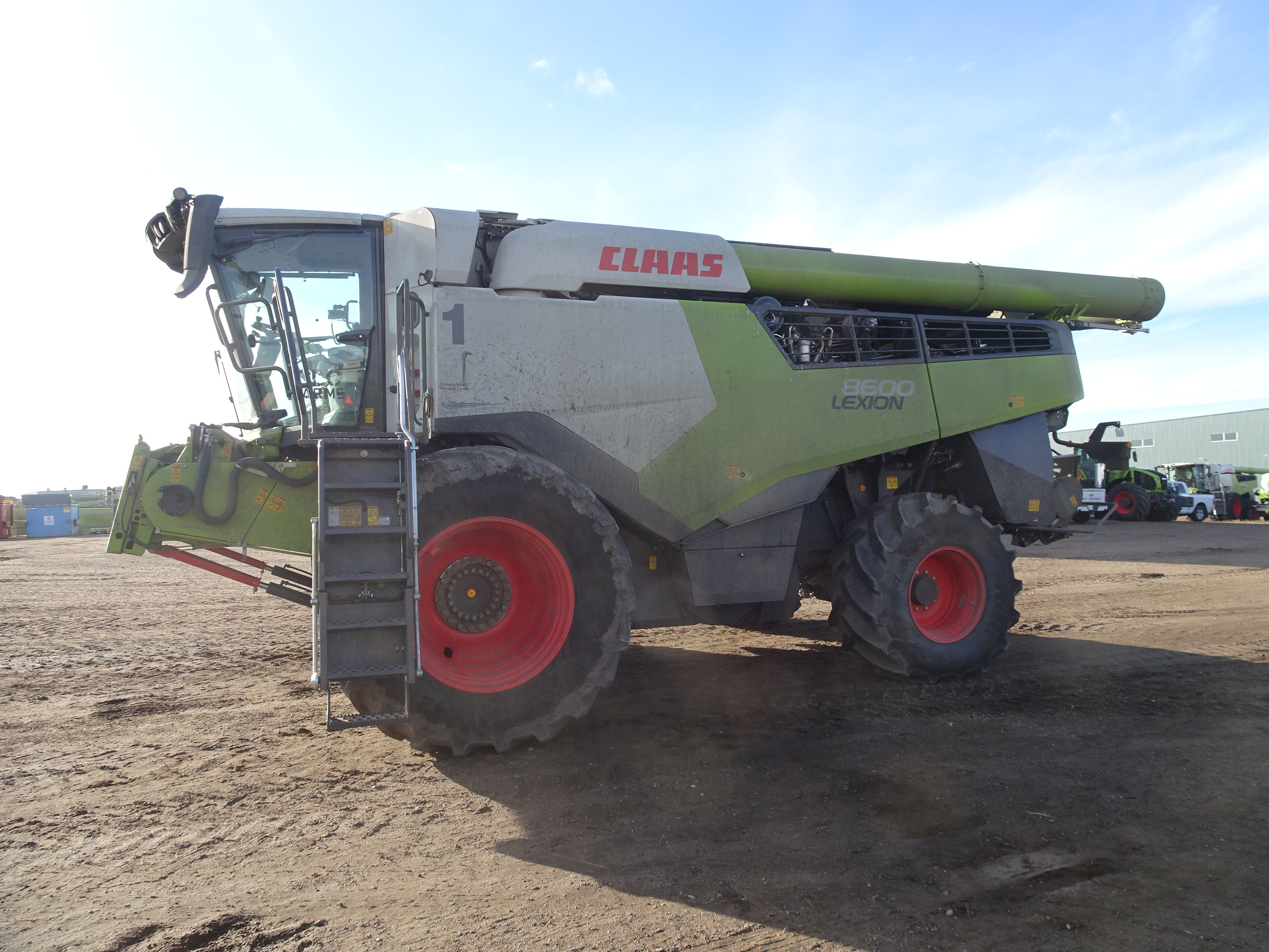 2024 CLAAS 8600 Combine