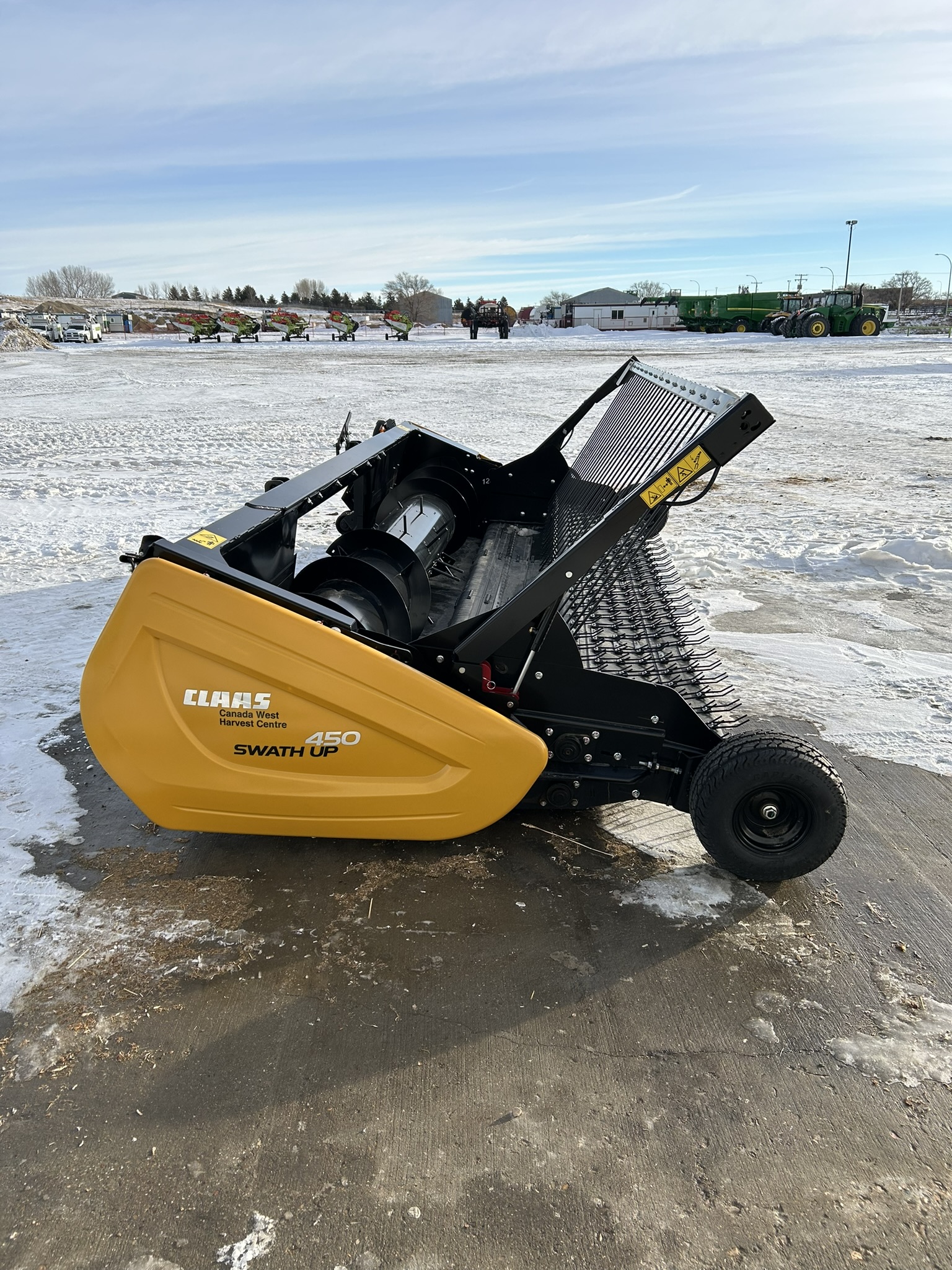 2019 CLAAS 450 Header Pickup