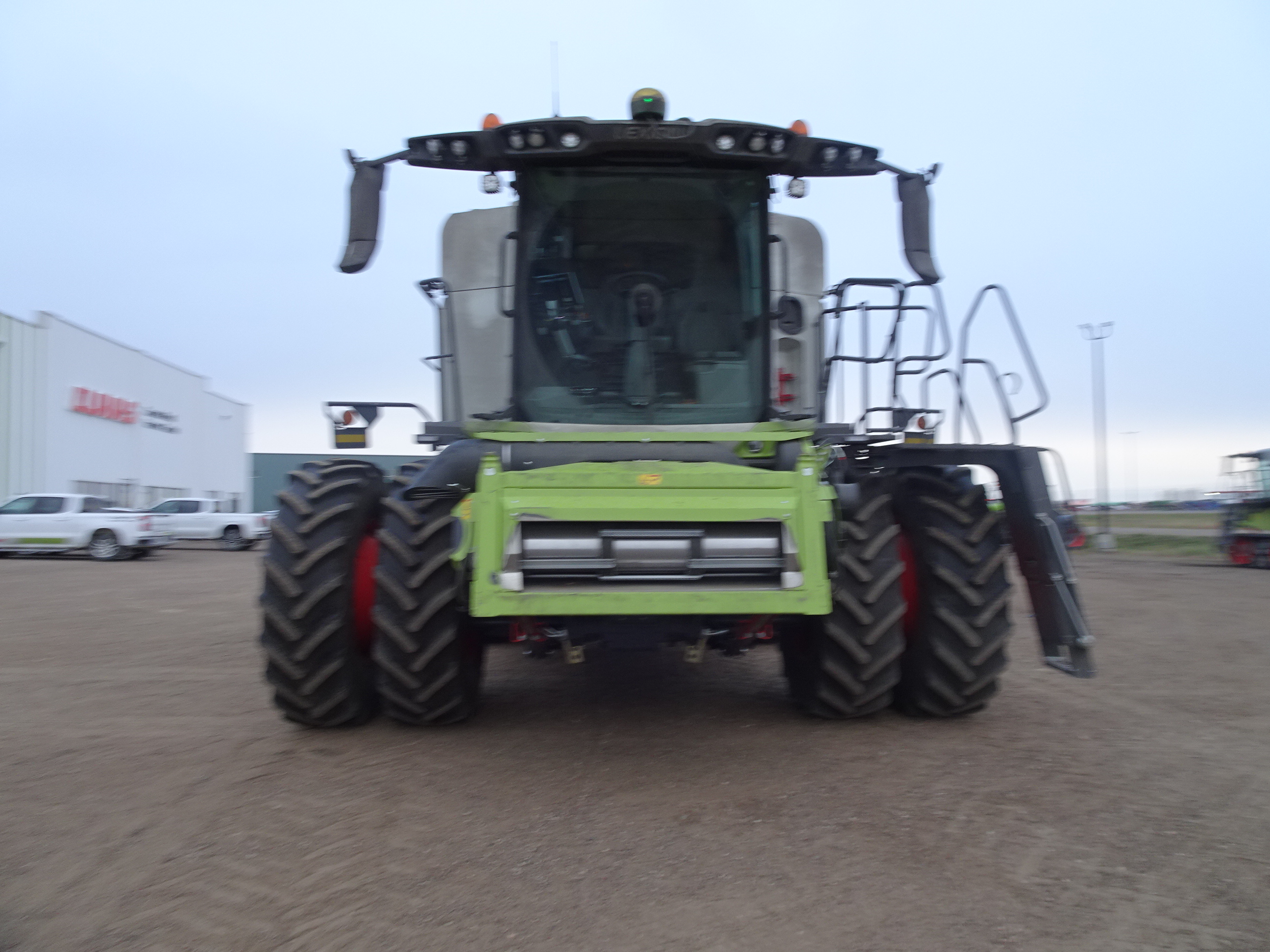 2023 CLAAS 8700 Combine