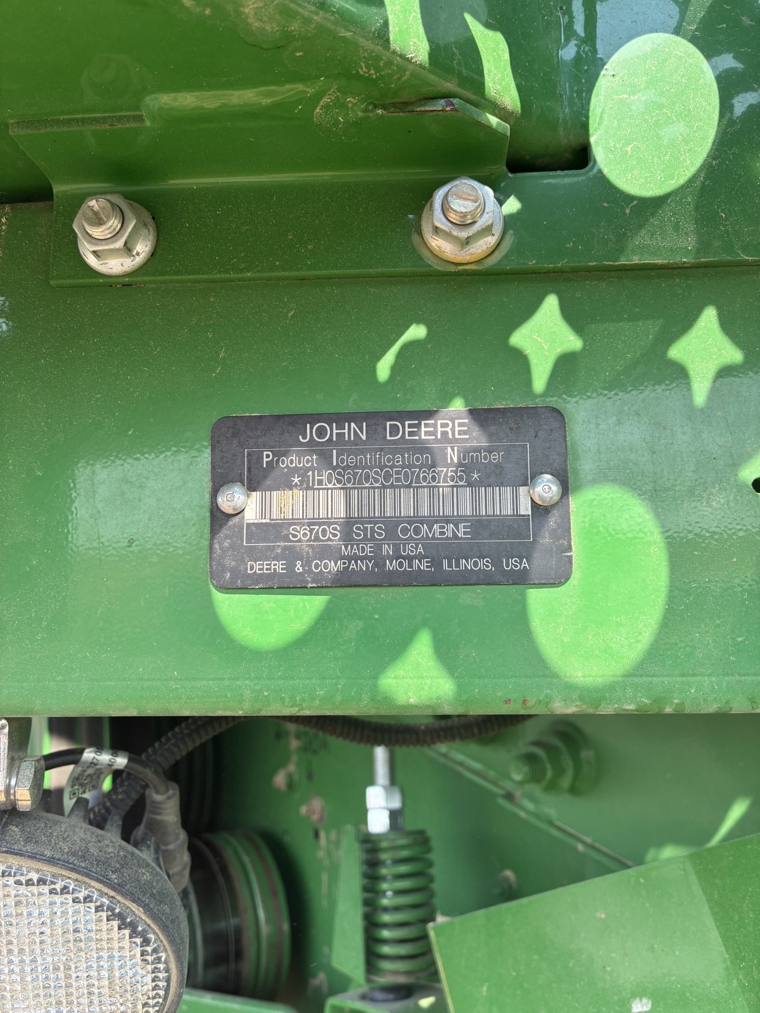 2014 John Deere S670 Combine