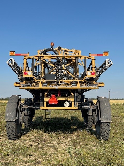 2019 RoGator RG1100C Sprayer/High Clearance