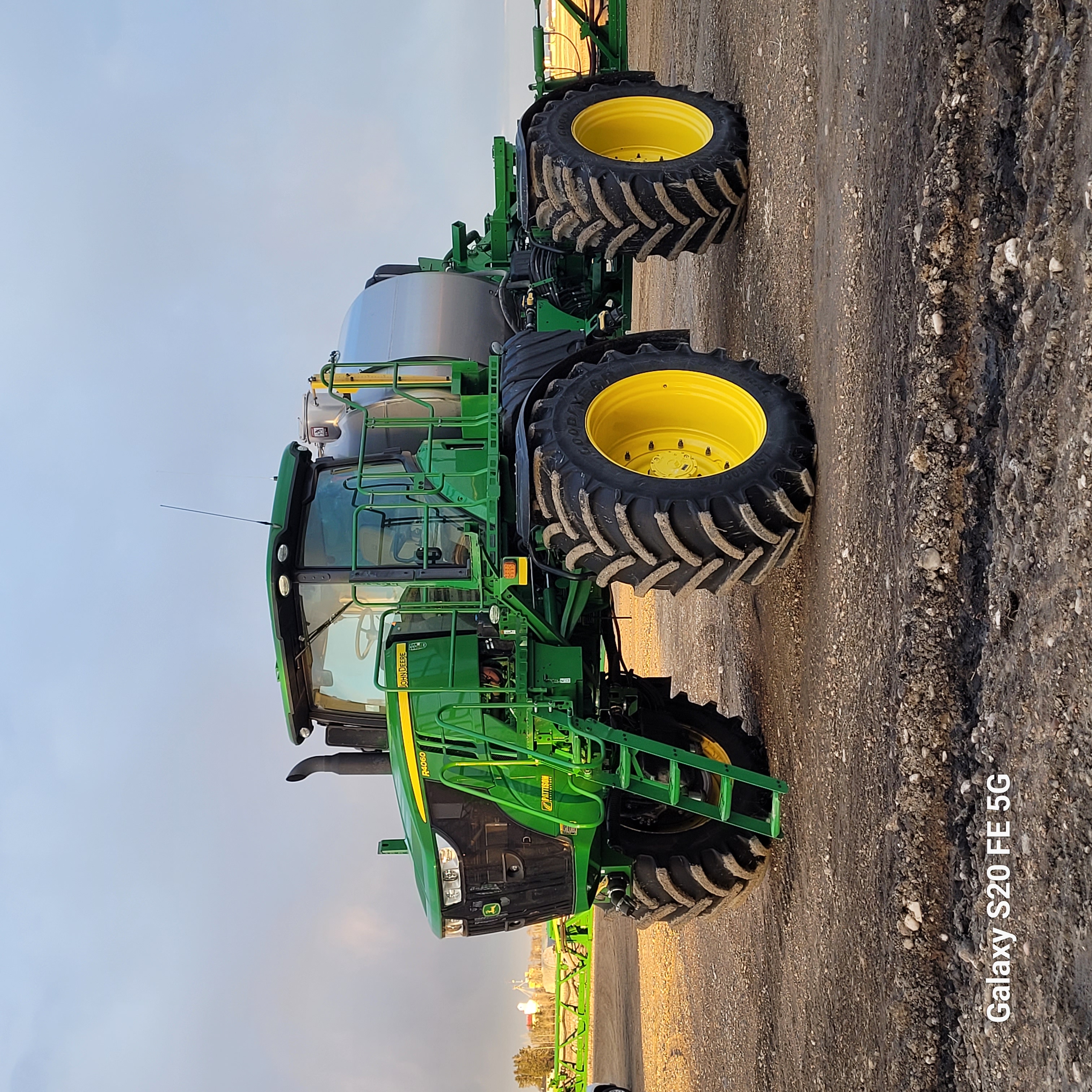 2020 John Deere R4060 Sprayer/High Clearance