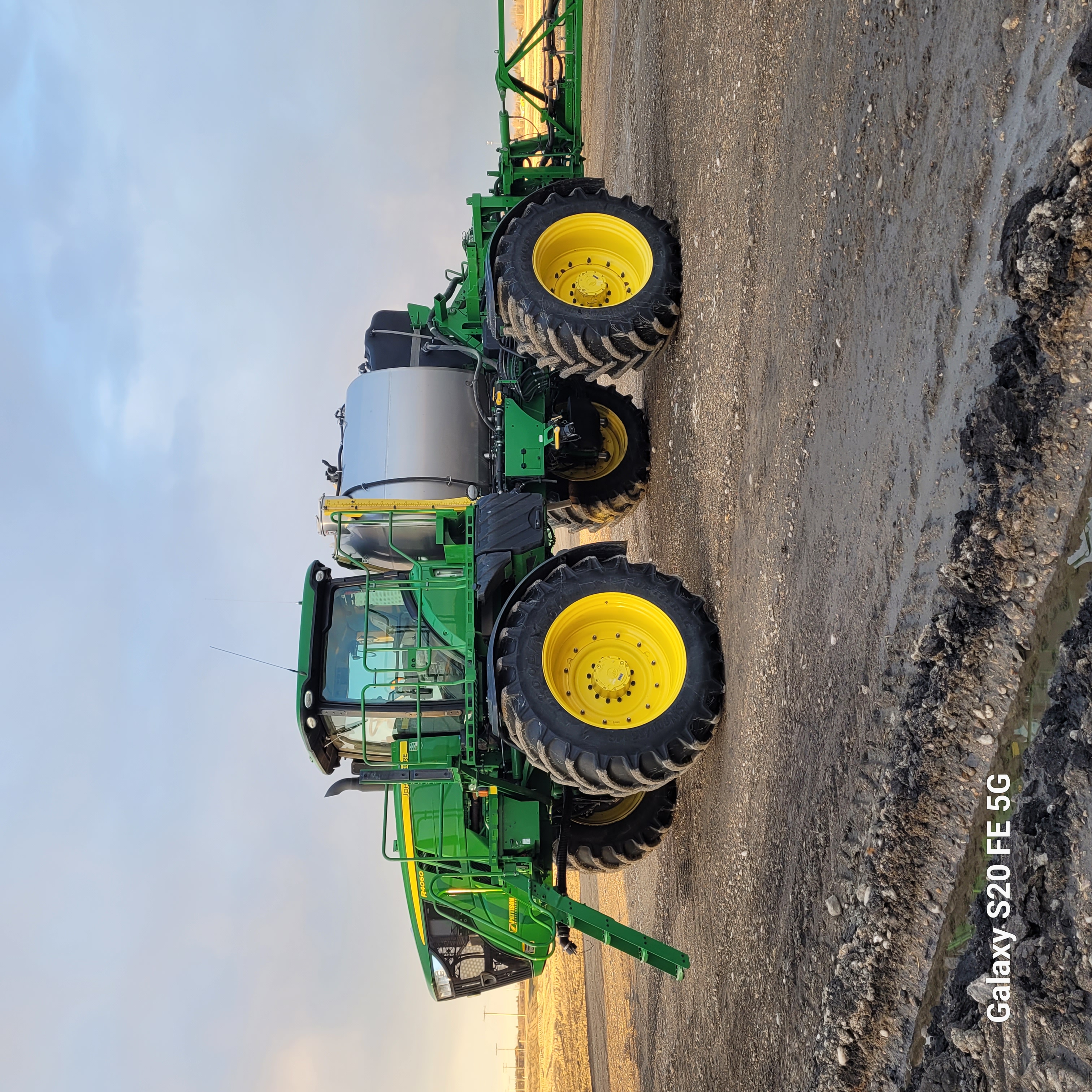 2020 John Deere R4060 Sprayer/High Clearance