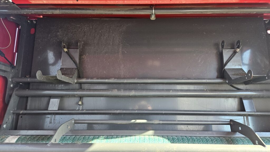 2017 Massey Ferguson 2956 Baler/Round