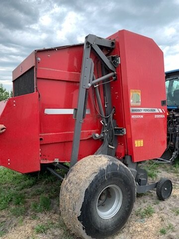 2017 Massey Ferguson 2956 Baler/Round