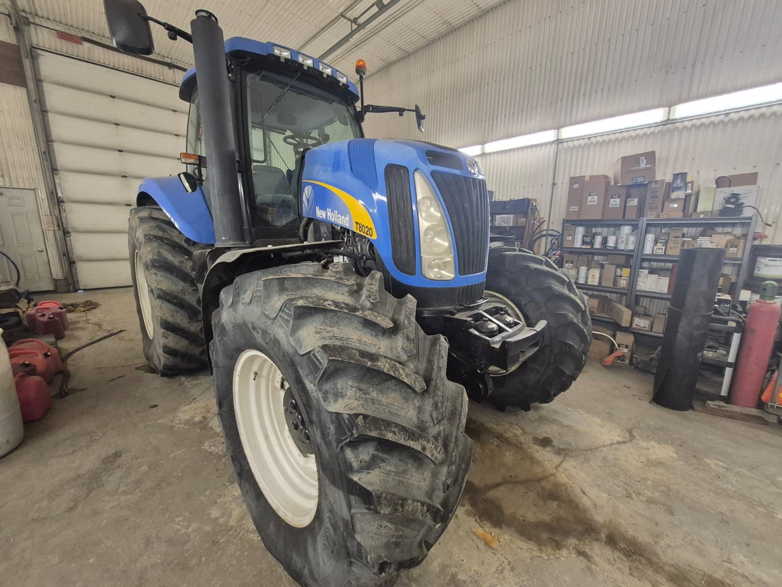 2008 New Holland T8020 Tractor