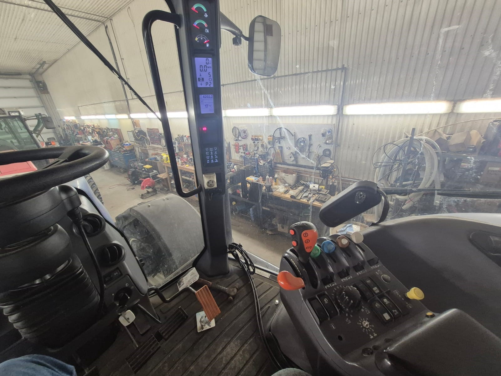 2008 New Holland T8020 Tractor