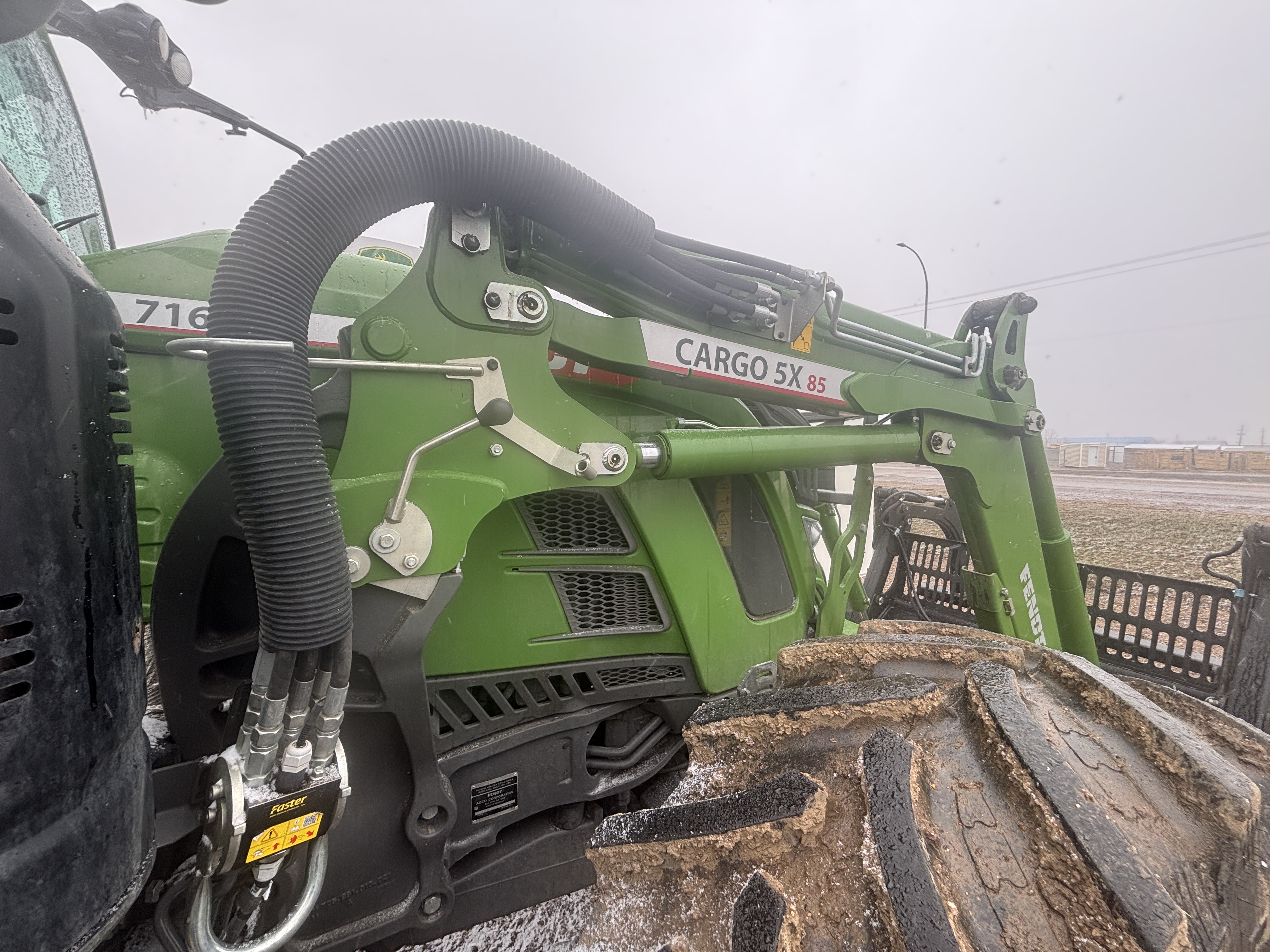 2021 Fendt 716 Gen6 Tractor