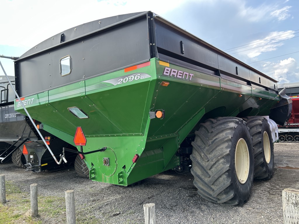 2012 Brent 2096 Grain Cart